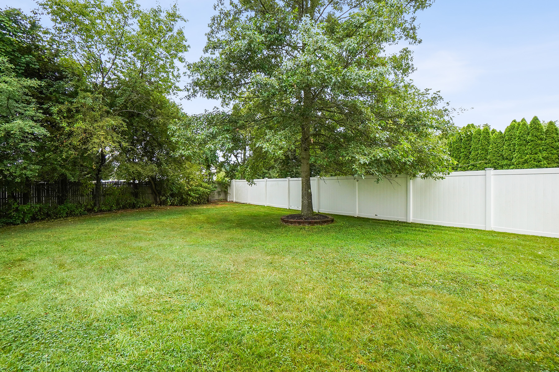 5 Cabin Brook Crescent
