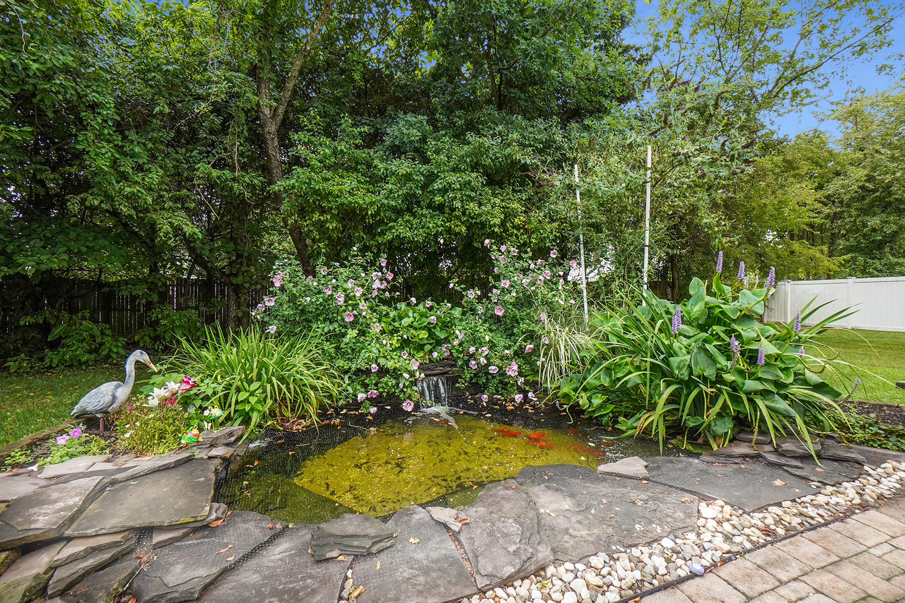 5 Cabin Brook Crescent