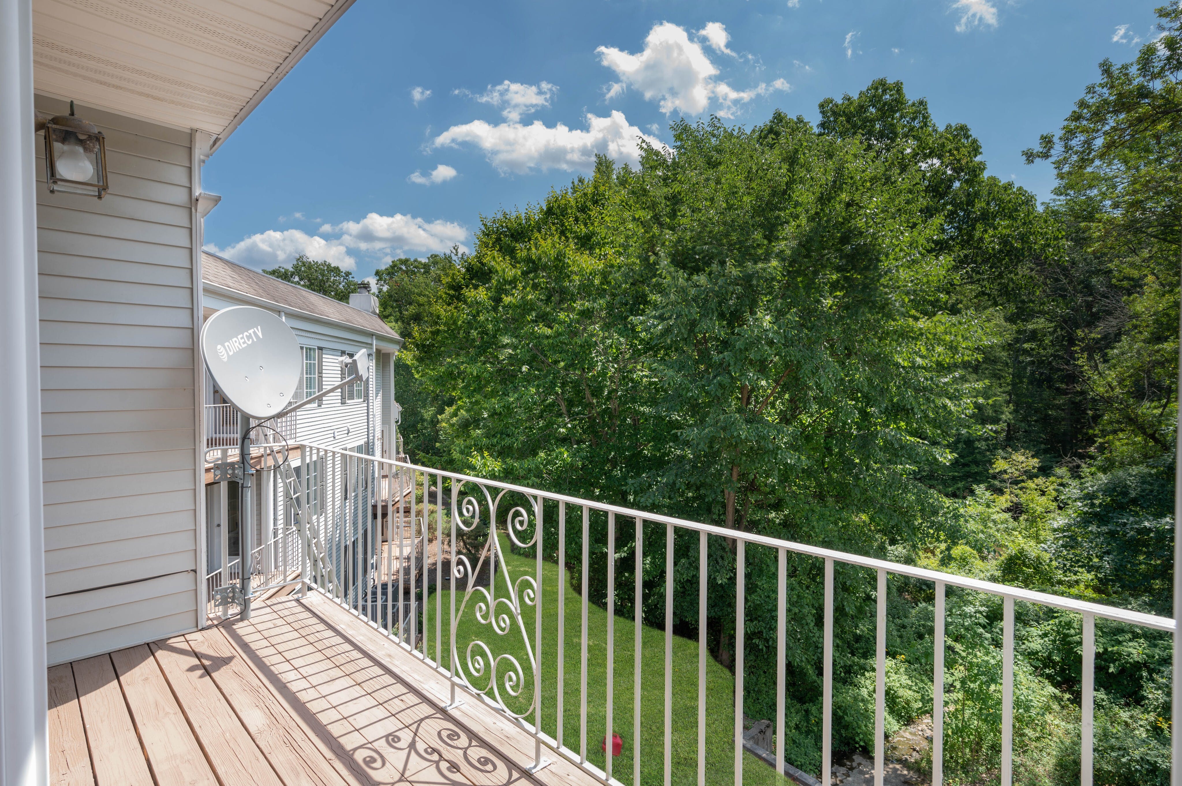 223 Riveredge Drive