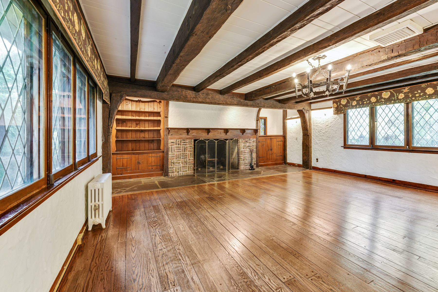 5 Robin Hood Road