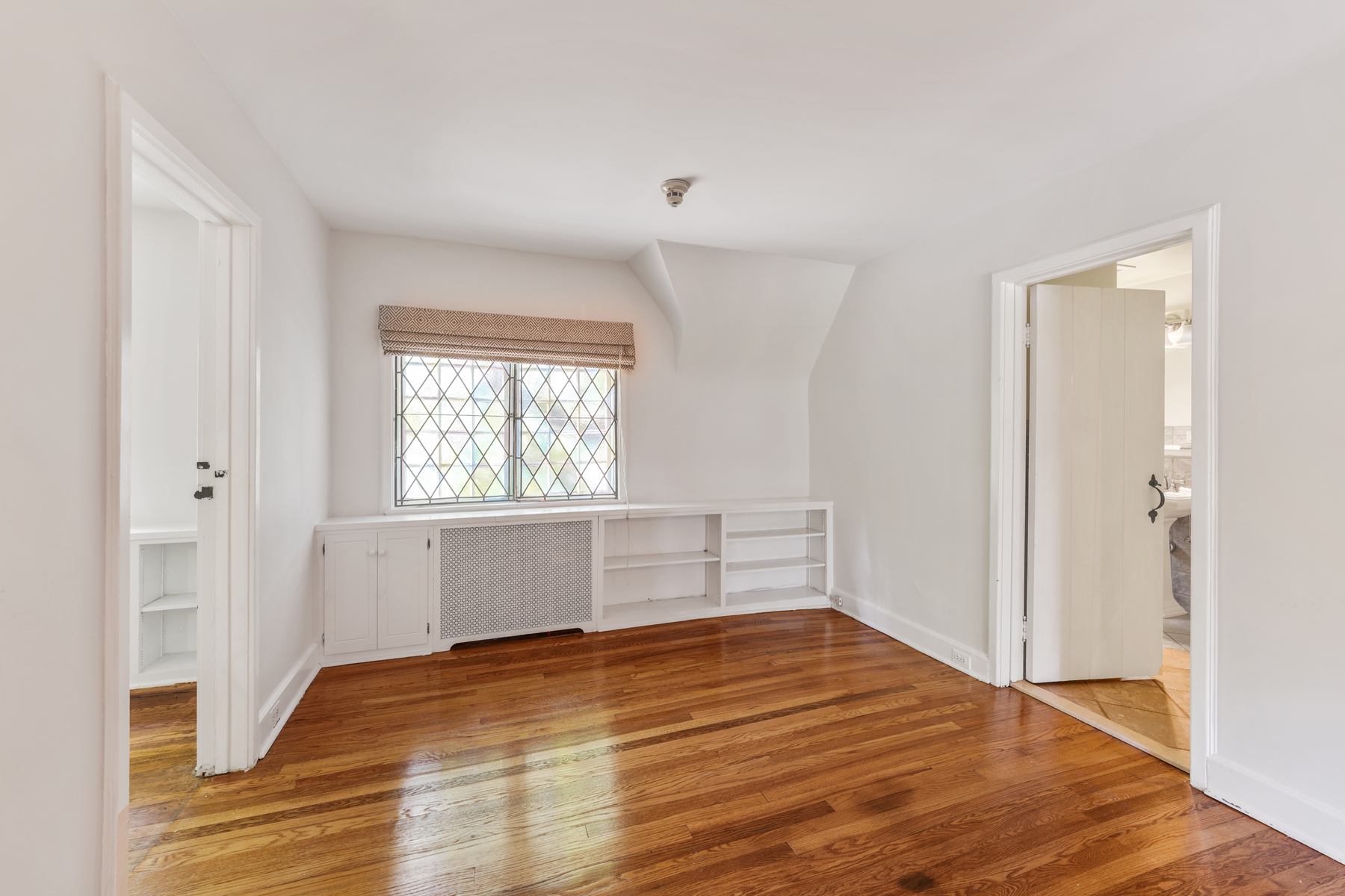 5 Robin Hood Road