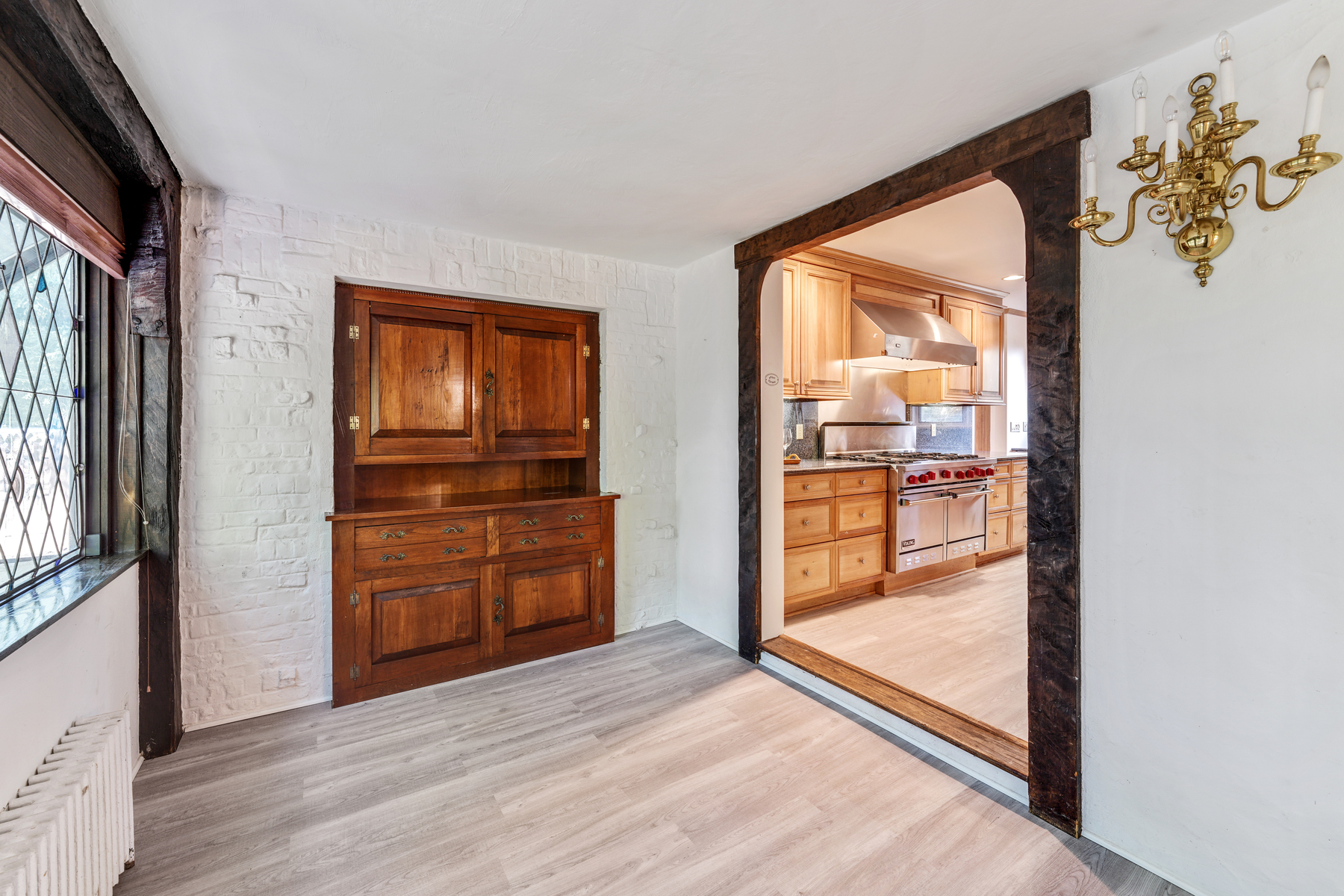 5 Robin Hood Road