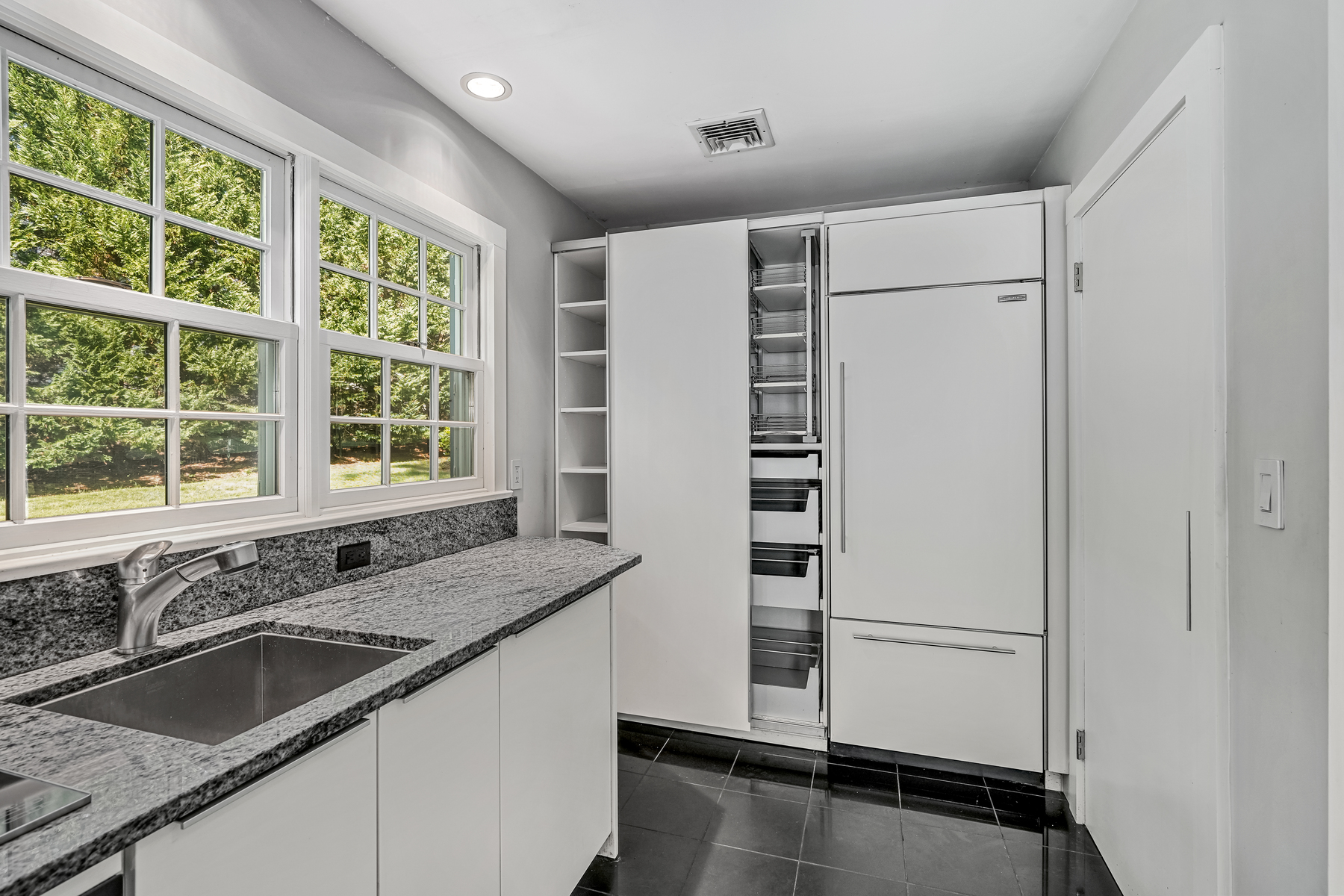 103 Pine Grove Avenue