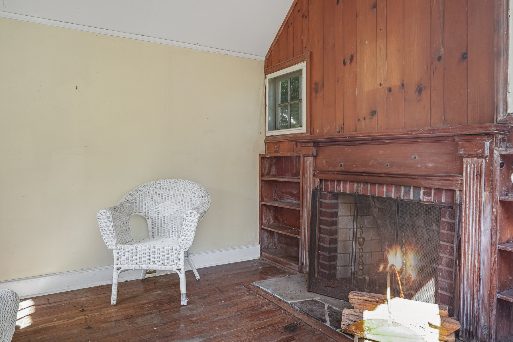 103 Pine Grove Avenue