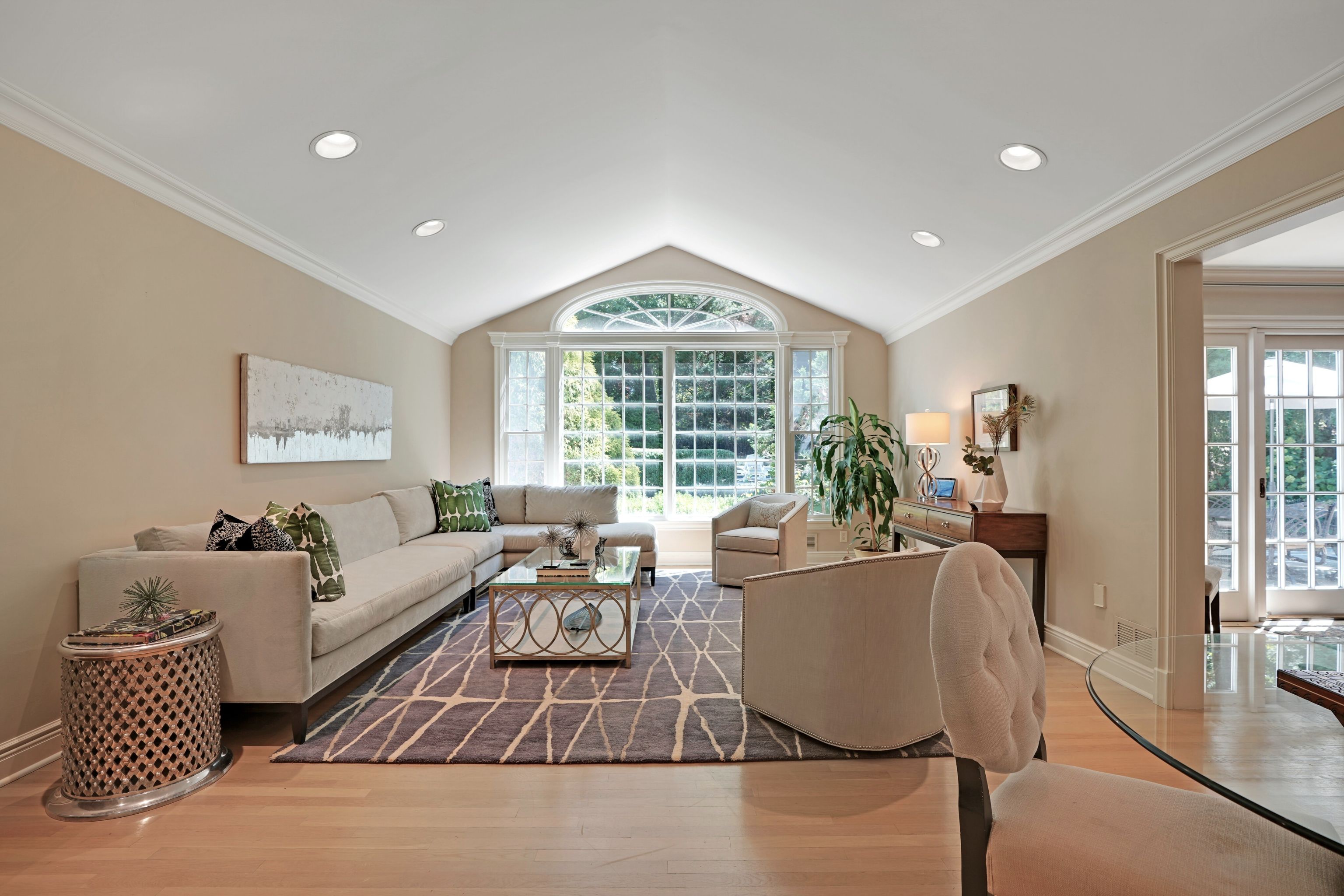 82 Mohawk Road