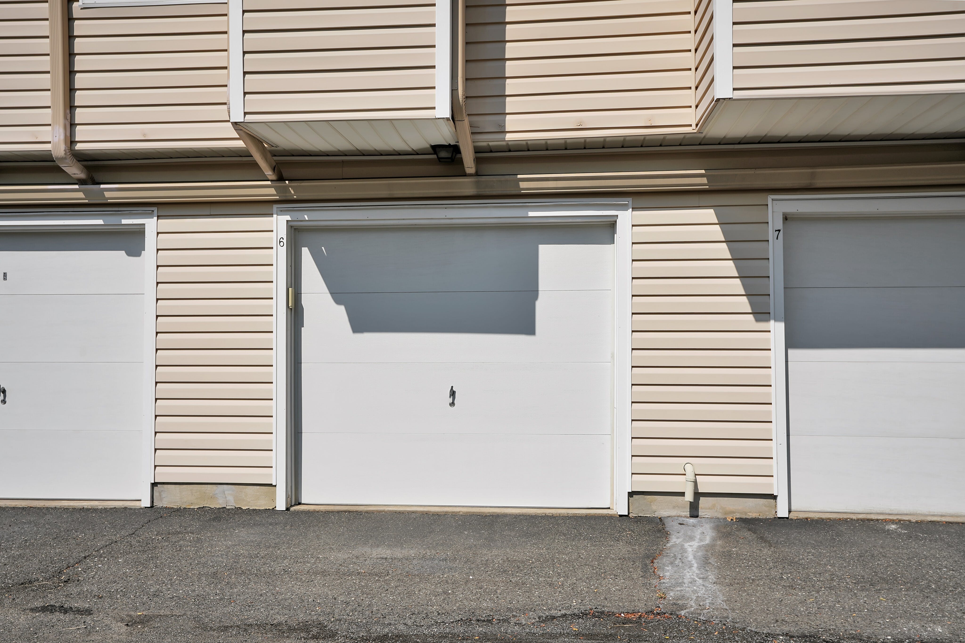 6 Dunbar Court