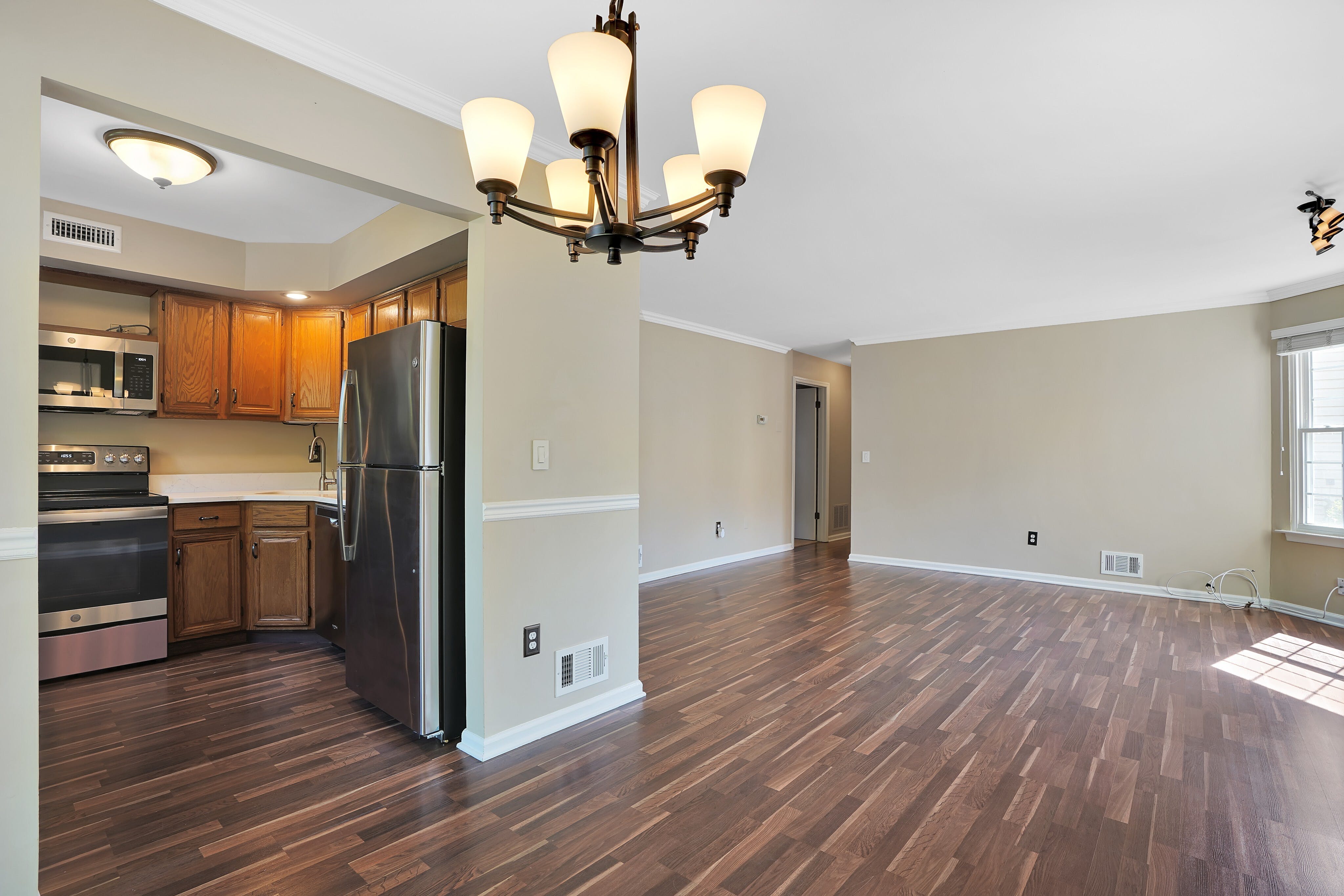 6 Dunbar Court