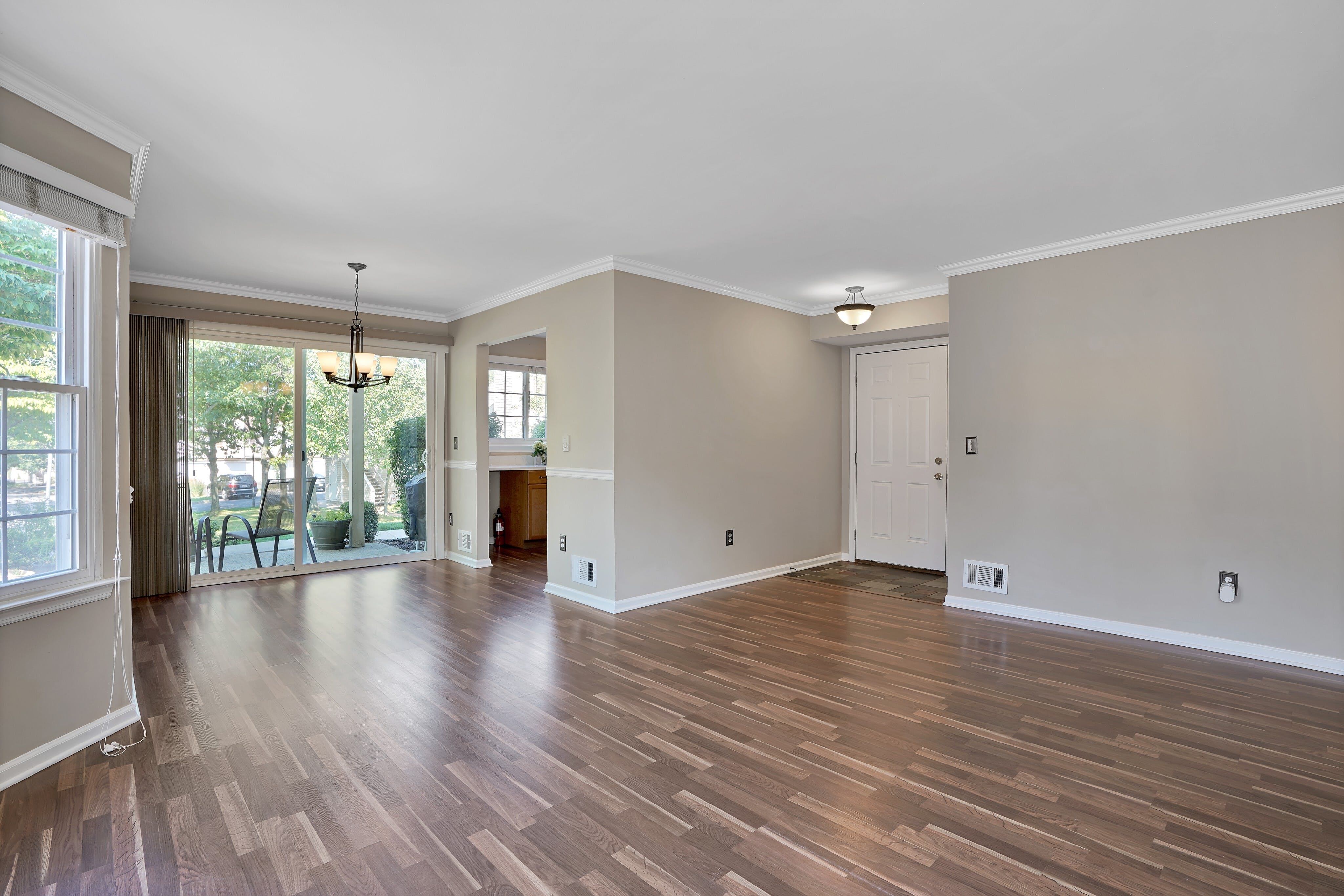 6 Dunbar Court