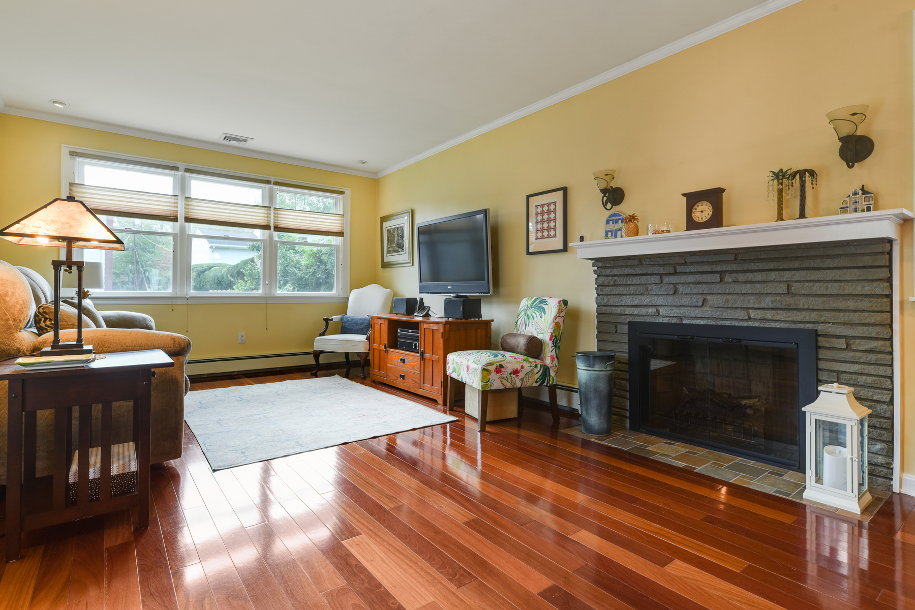 165 Henshaw Avenue