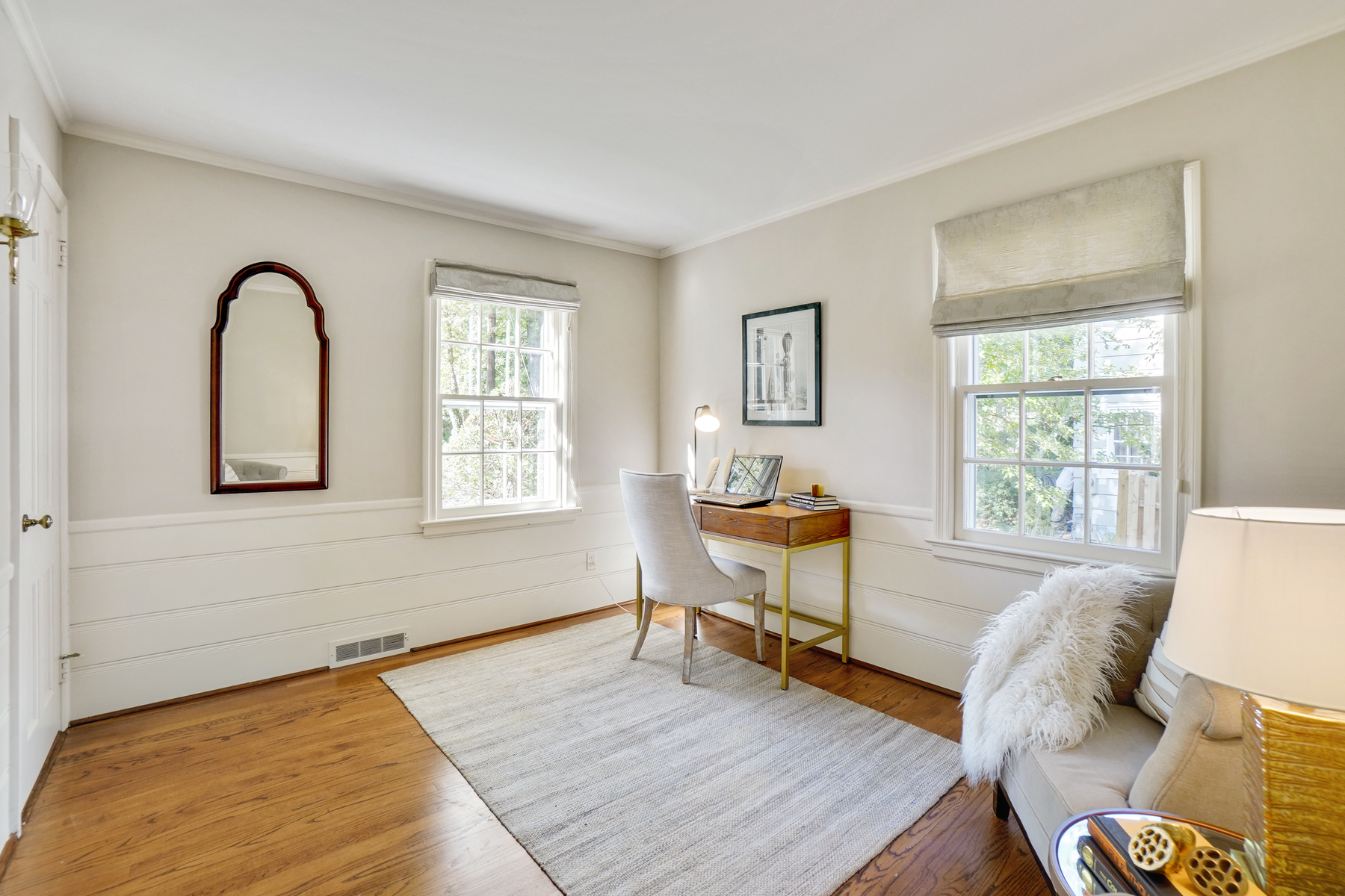 15 Glen Oaks Avenue