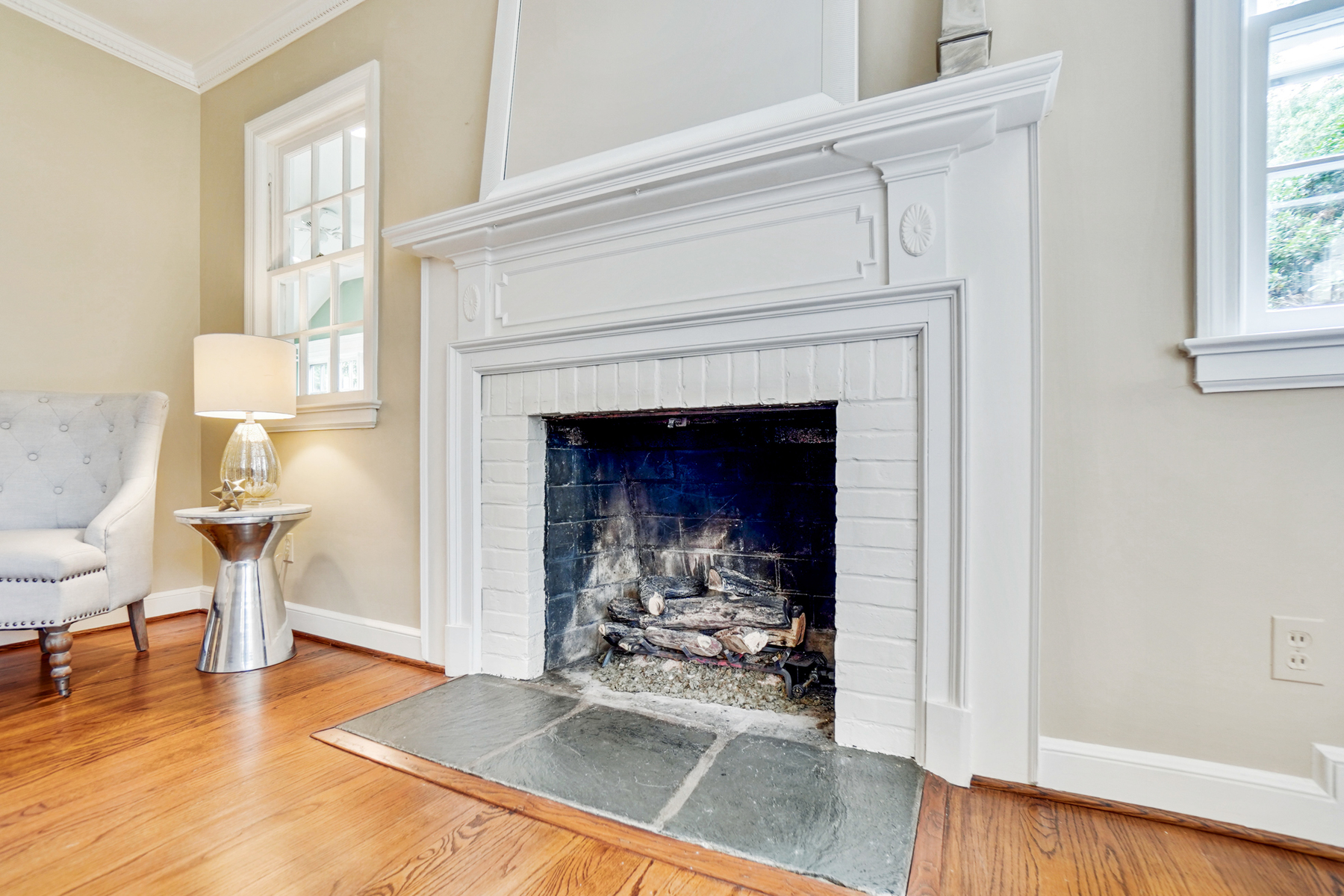 15 Glen Oaks Avenue