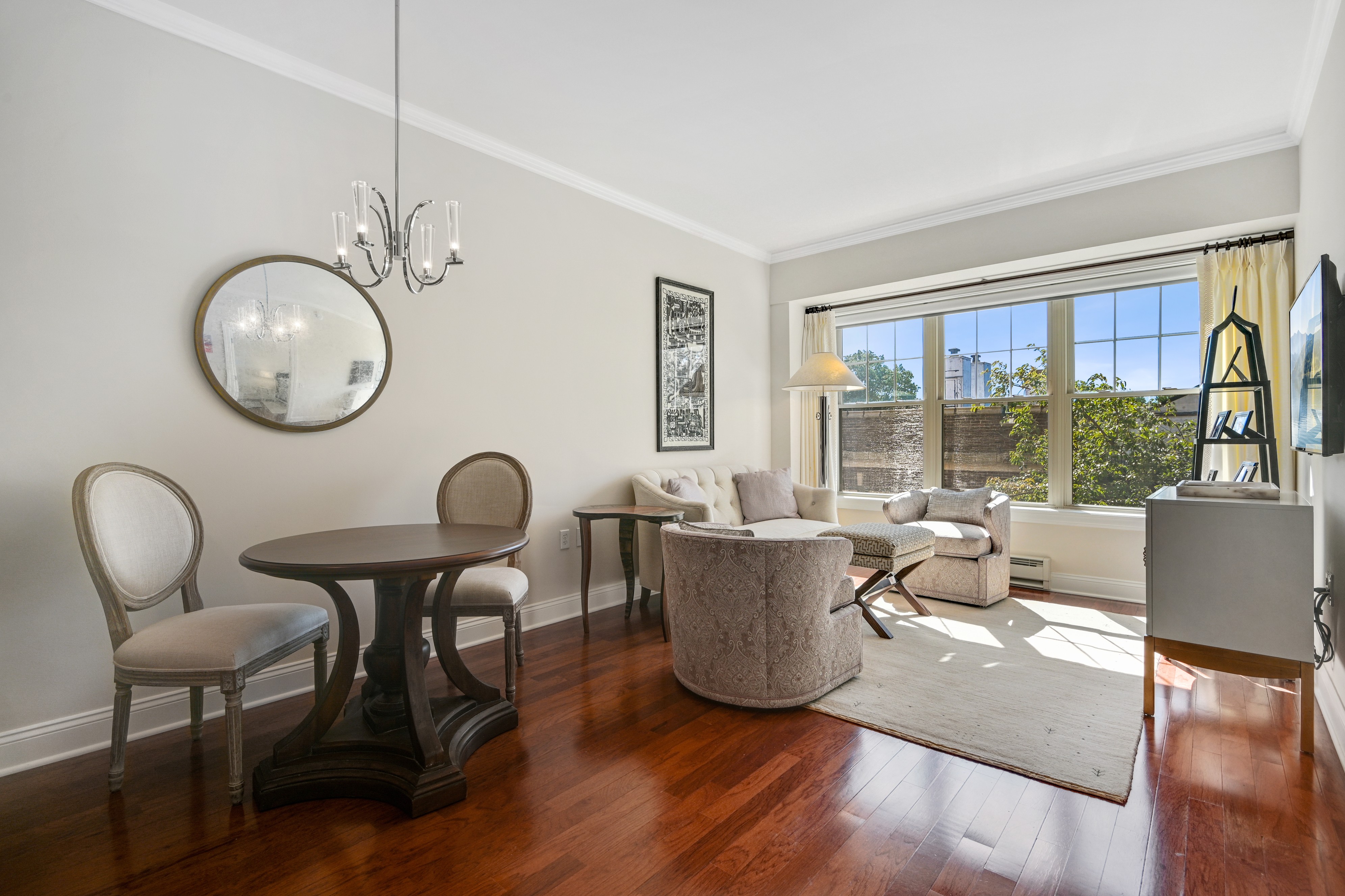 48 S. Park Street, #402