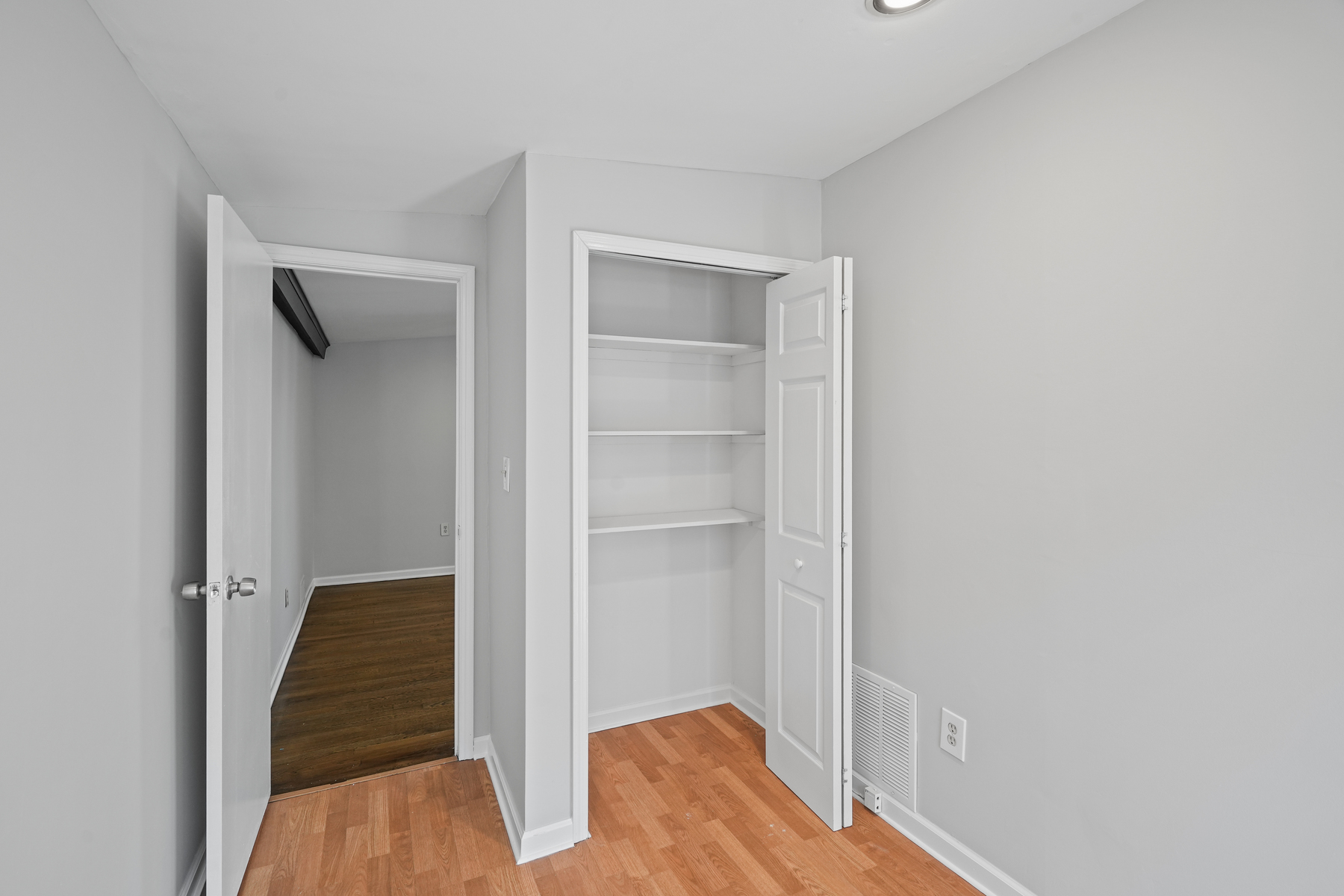 39 Canoe Brook Parkway