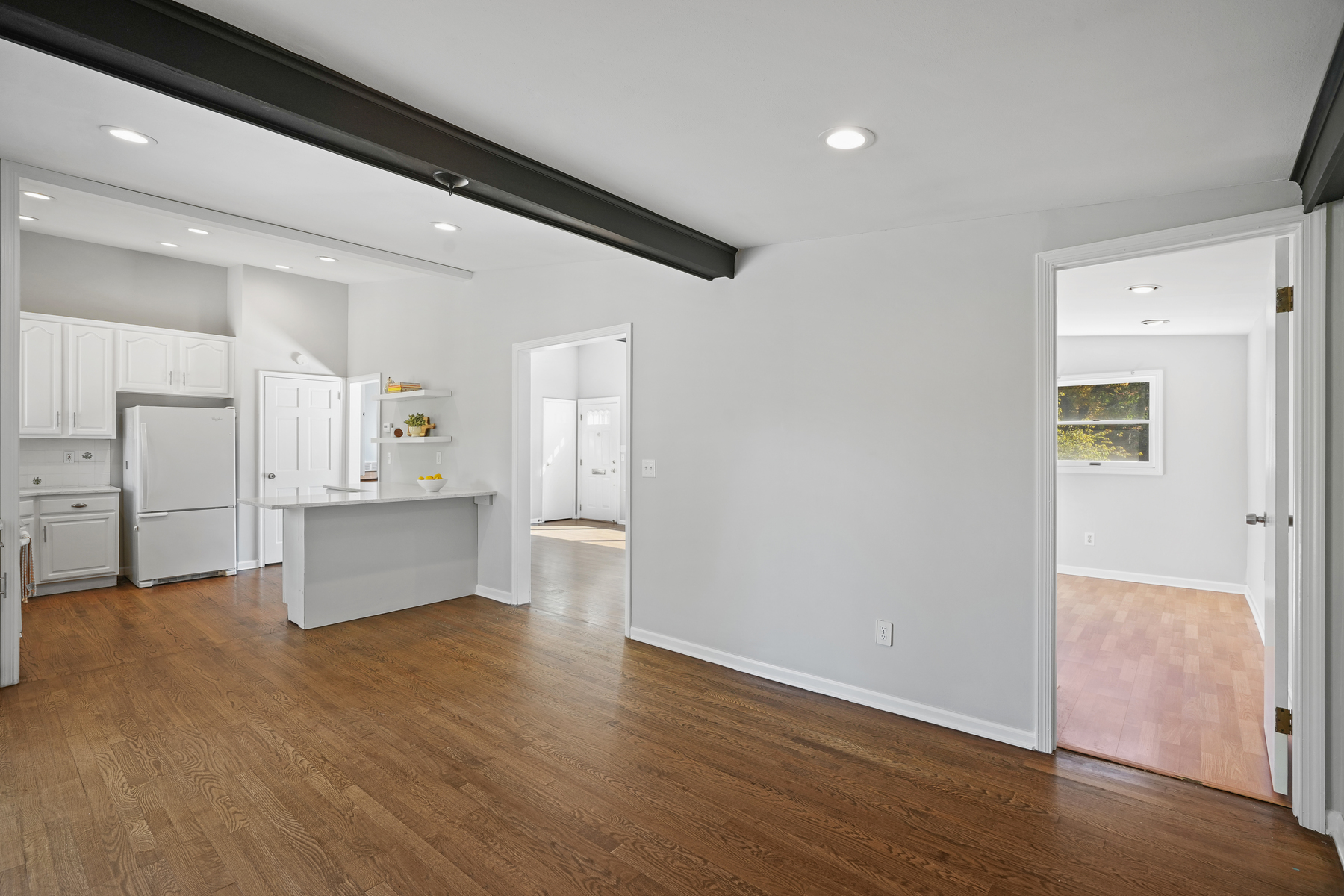 39 Canoe Brook Parkway