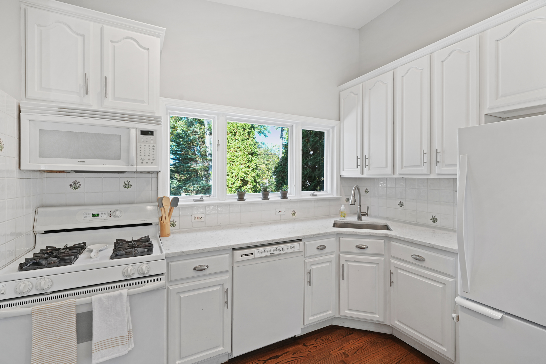 39 Canoe Brook Parkway