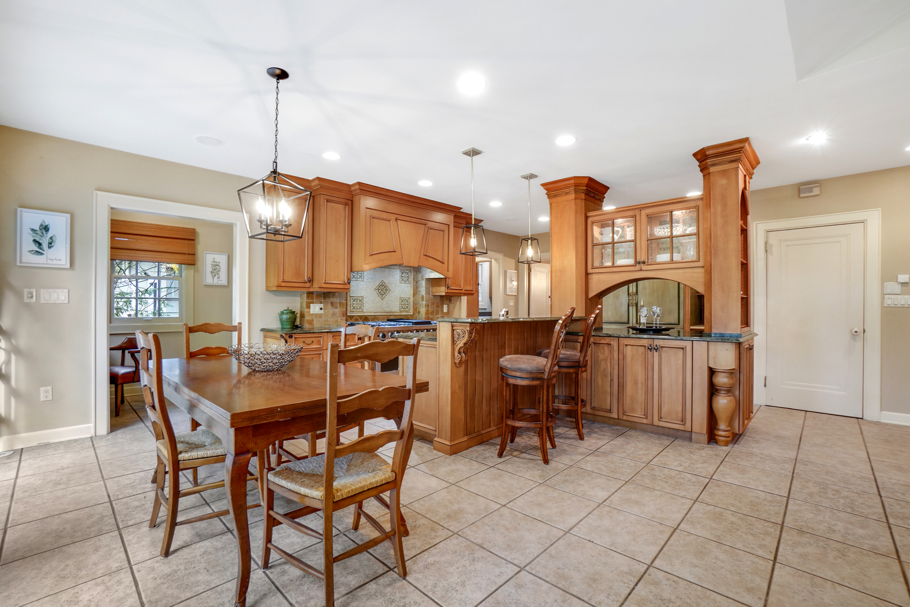 43 Canoe Brook Parkway