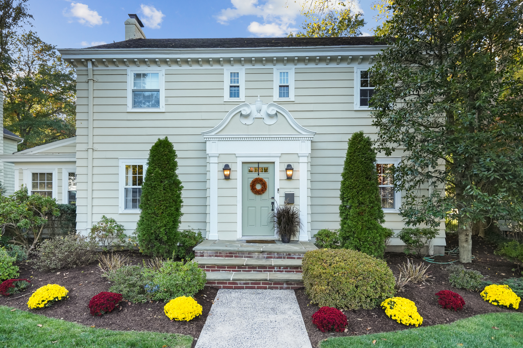 43 Canoe Brook Parkway