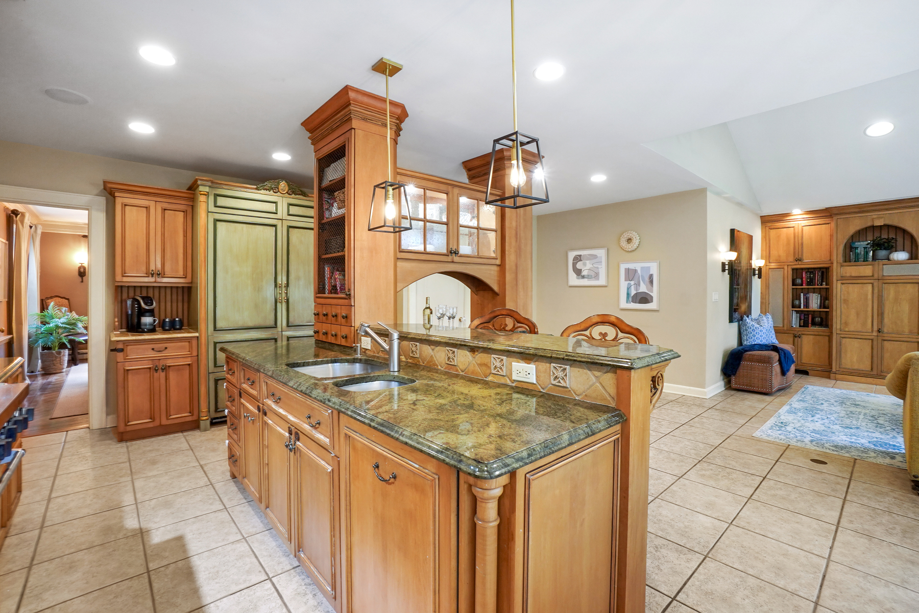 43 Canoe Brook Parkway