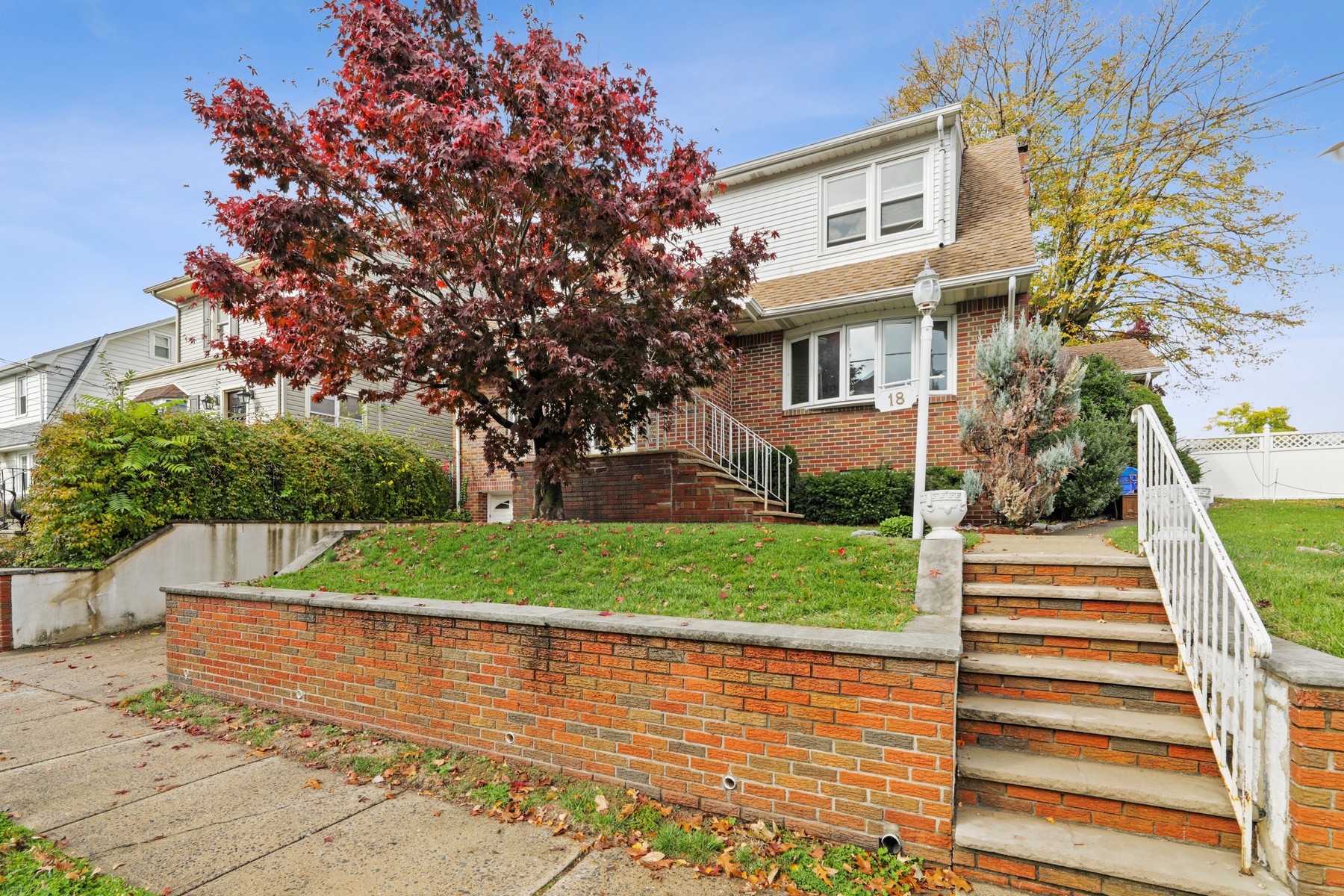 18 Mill Street
