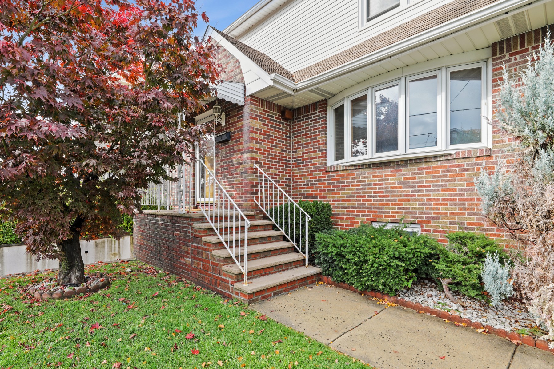 18 Mill Street