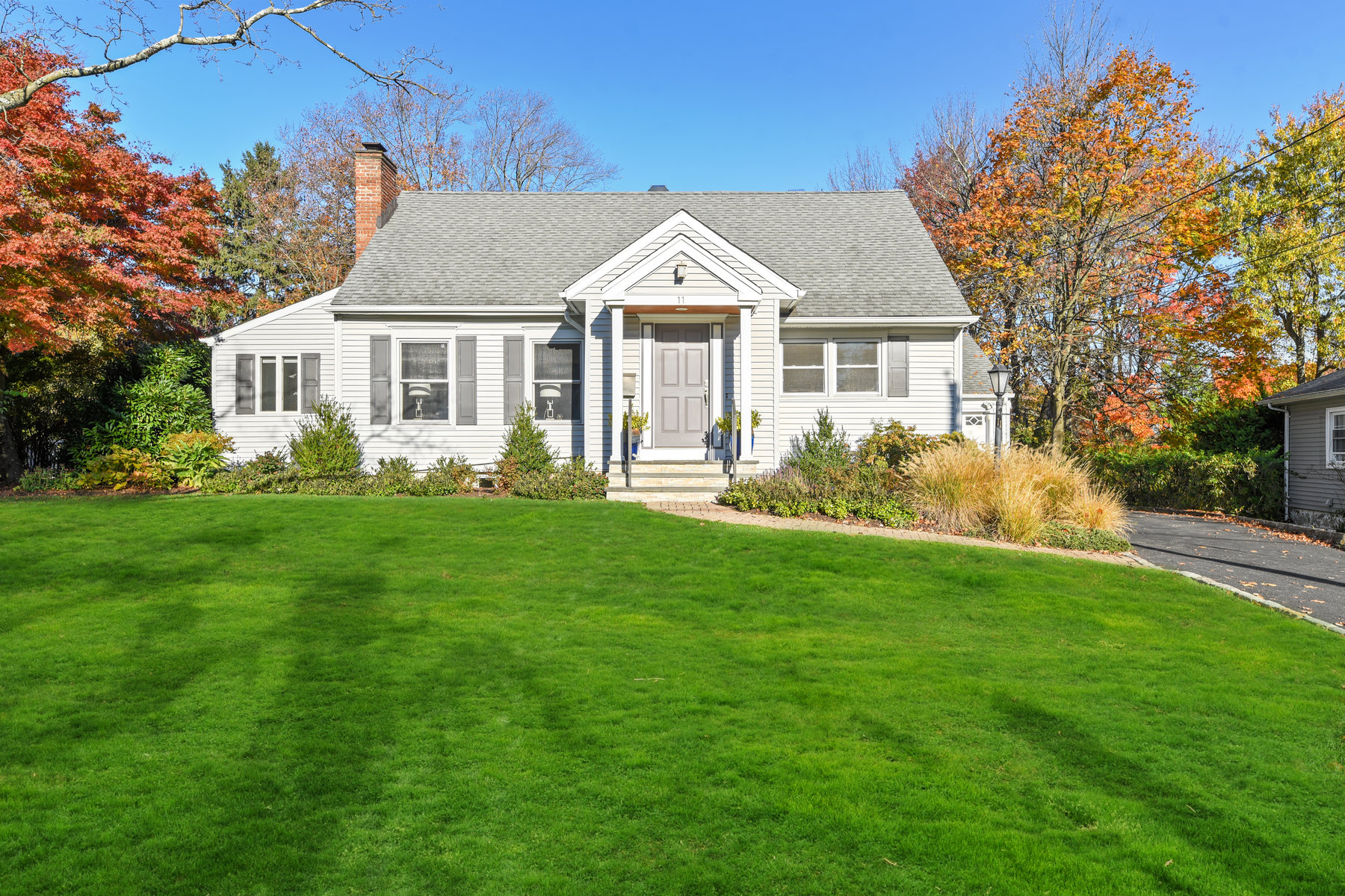 11 Harvey Drive