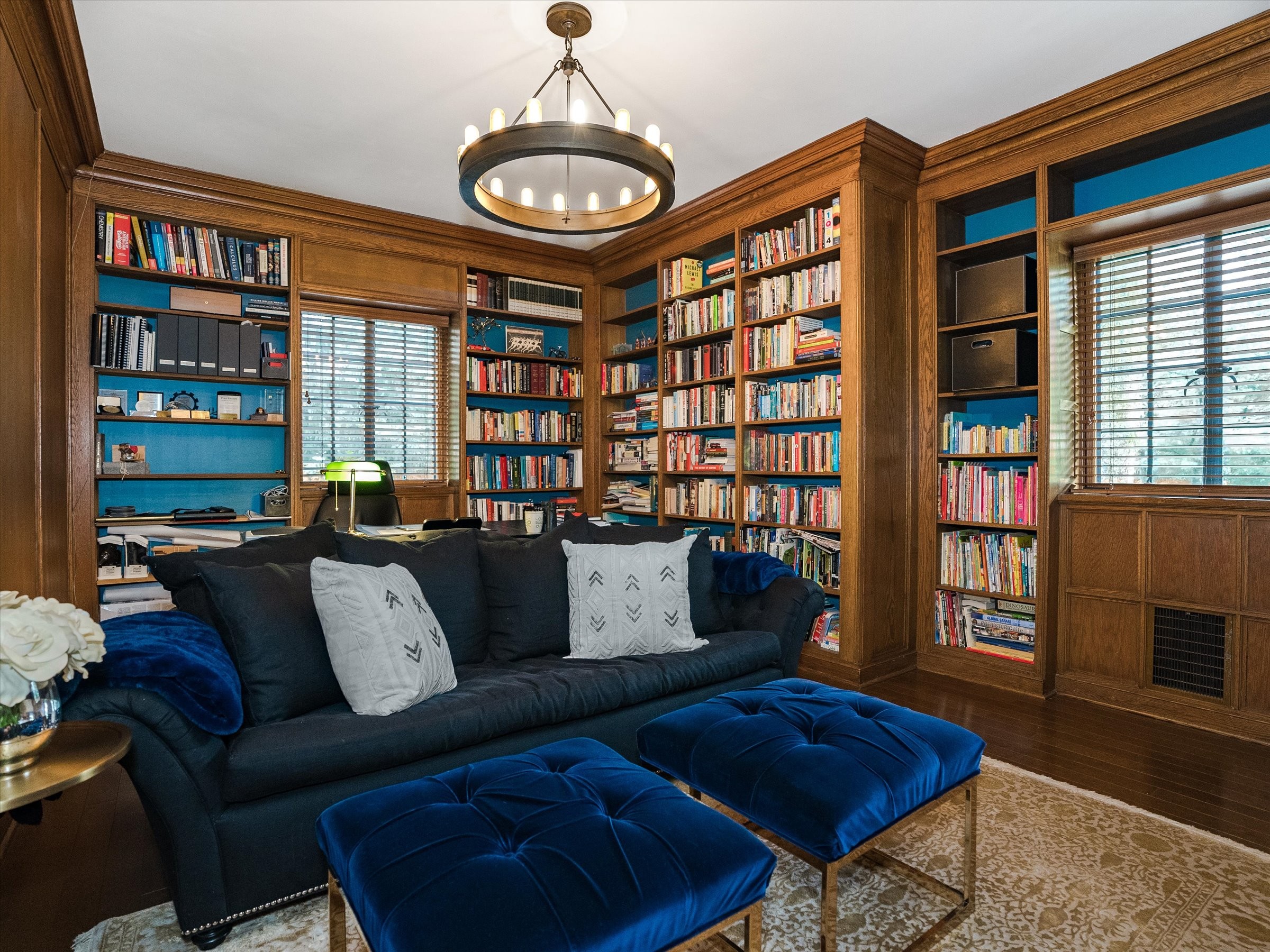 2 Lynwood Way 