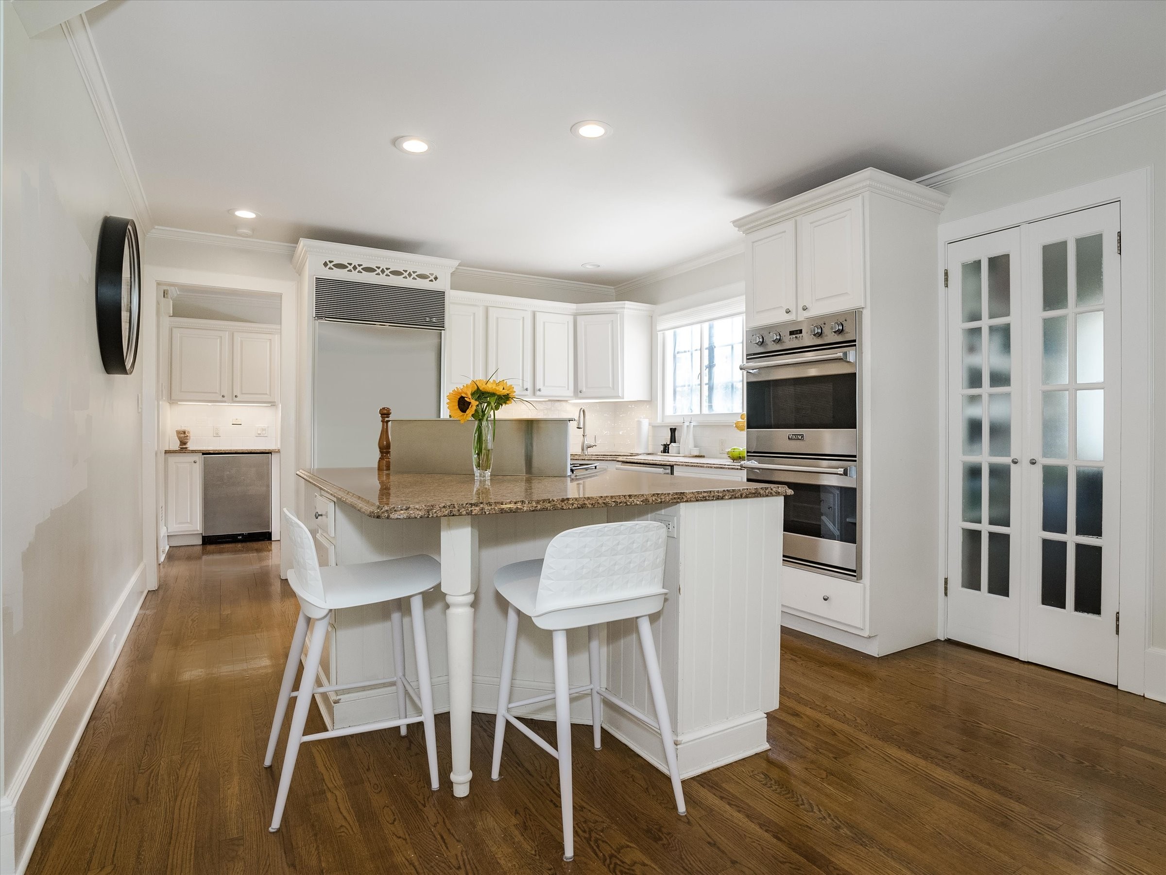 2 Lynwood Way 
