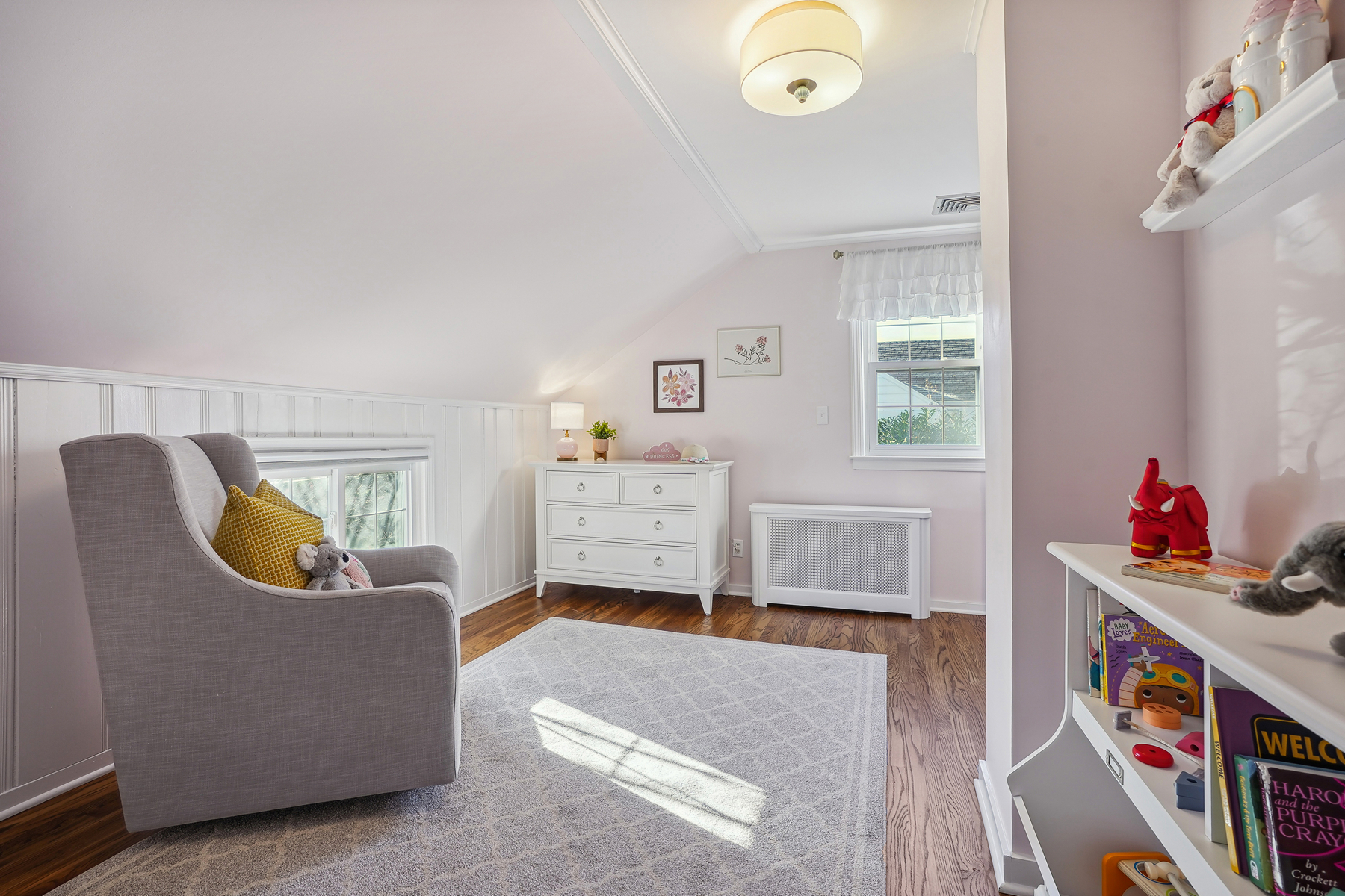 2087 Lyde Place 