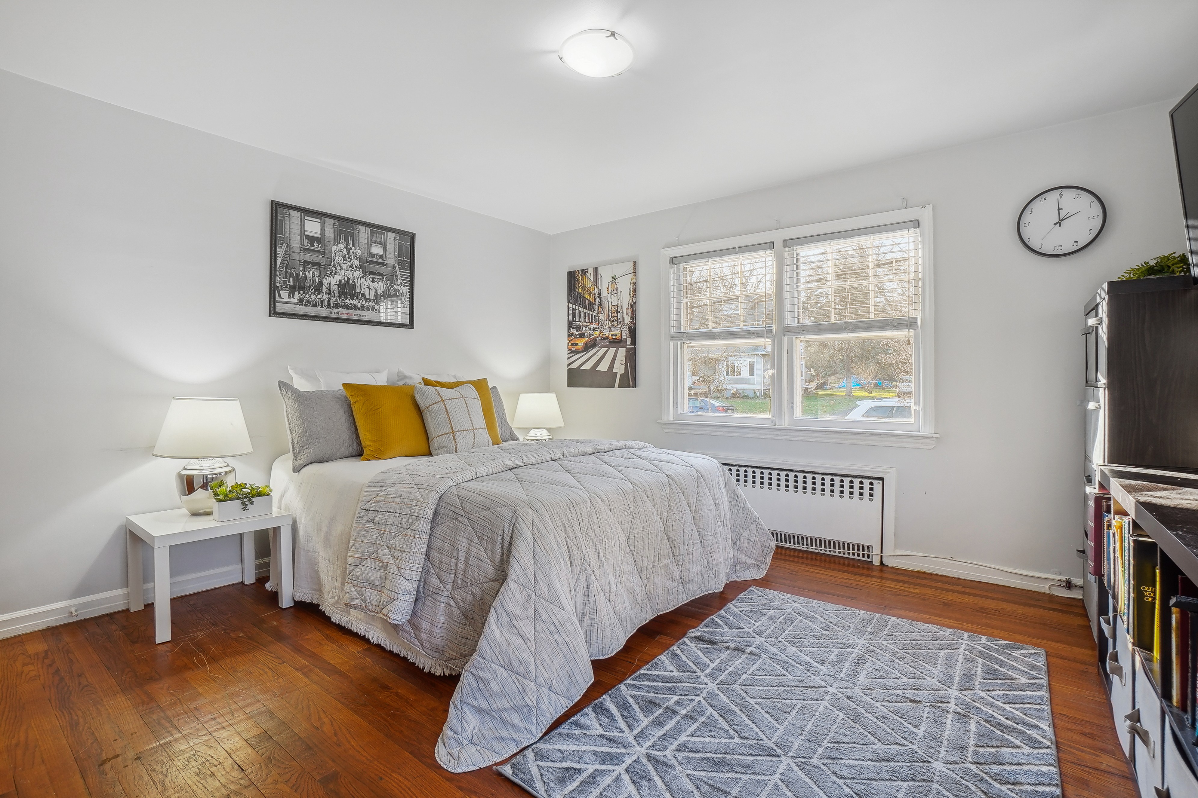 7 Pleasant Avenue