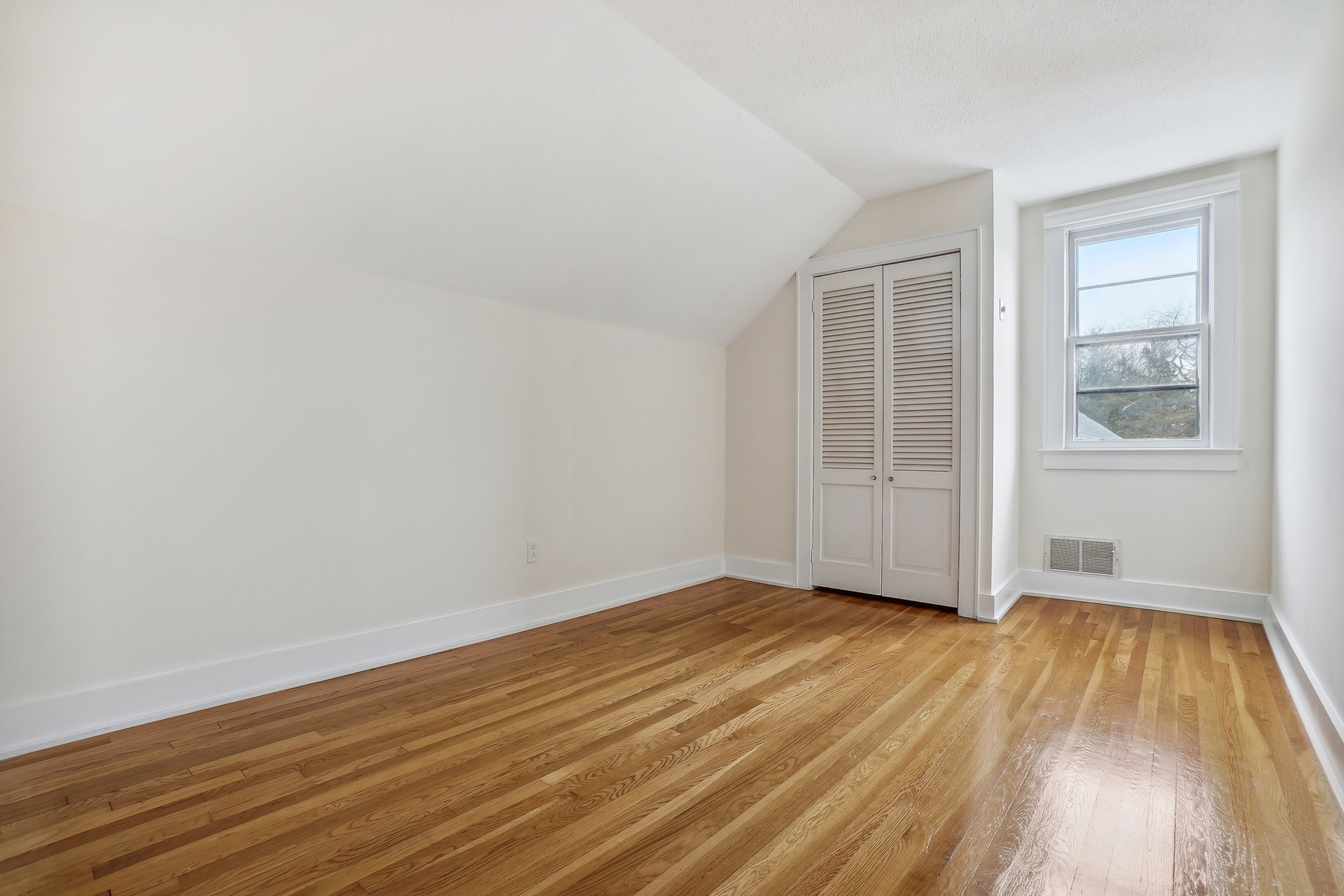 46 Fredonia Road
