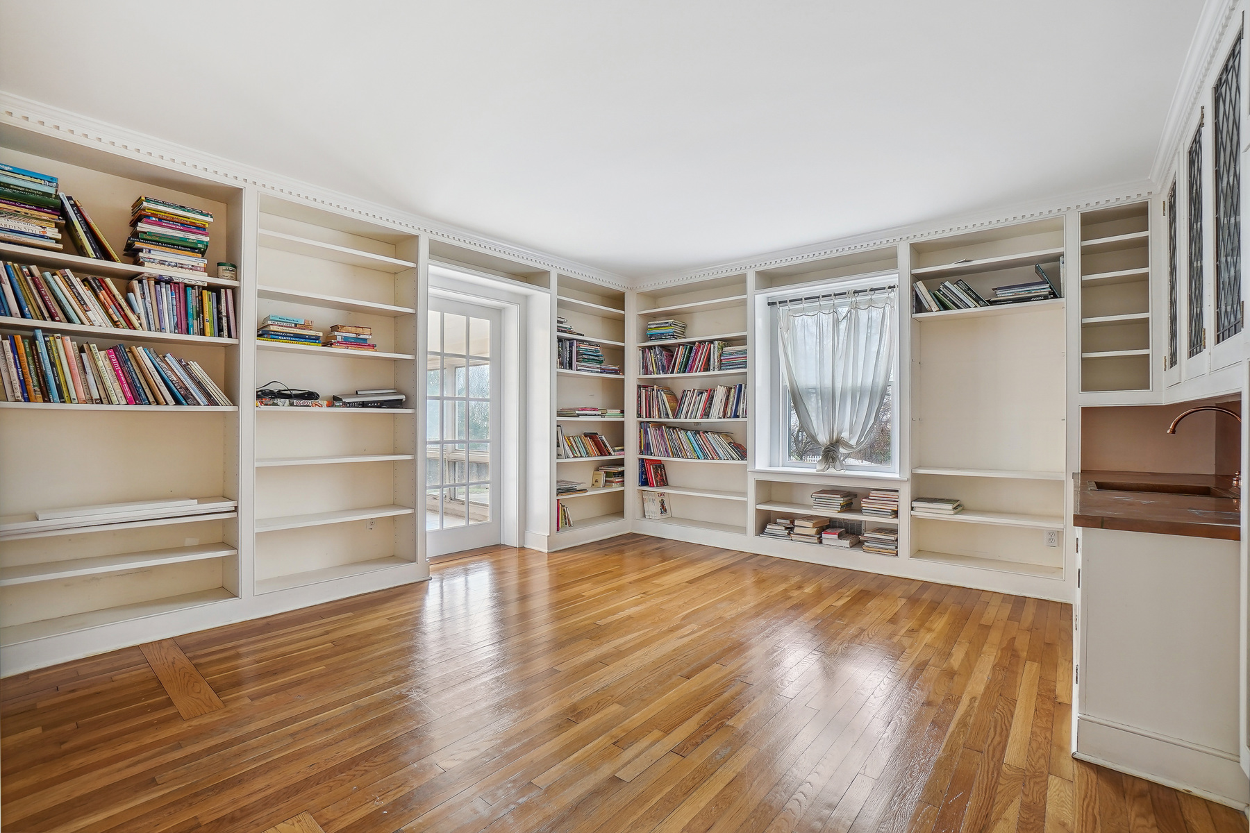 46 Fredonia Road