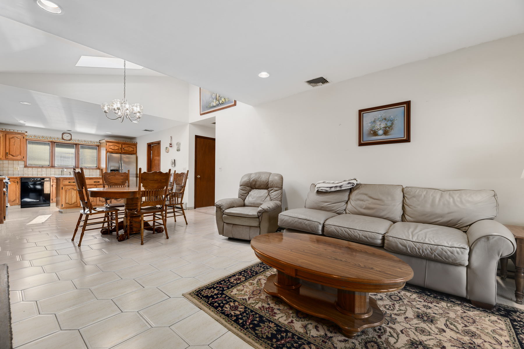 261 East Northfield Road