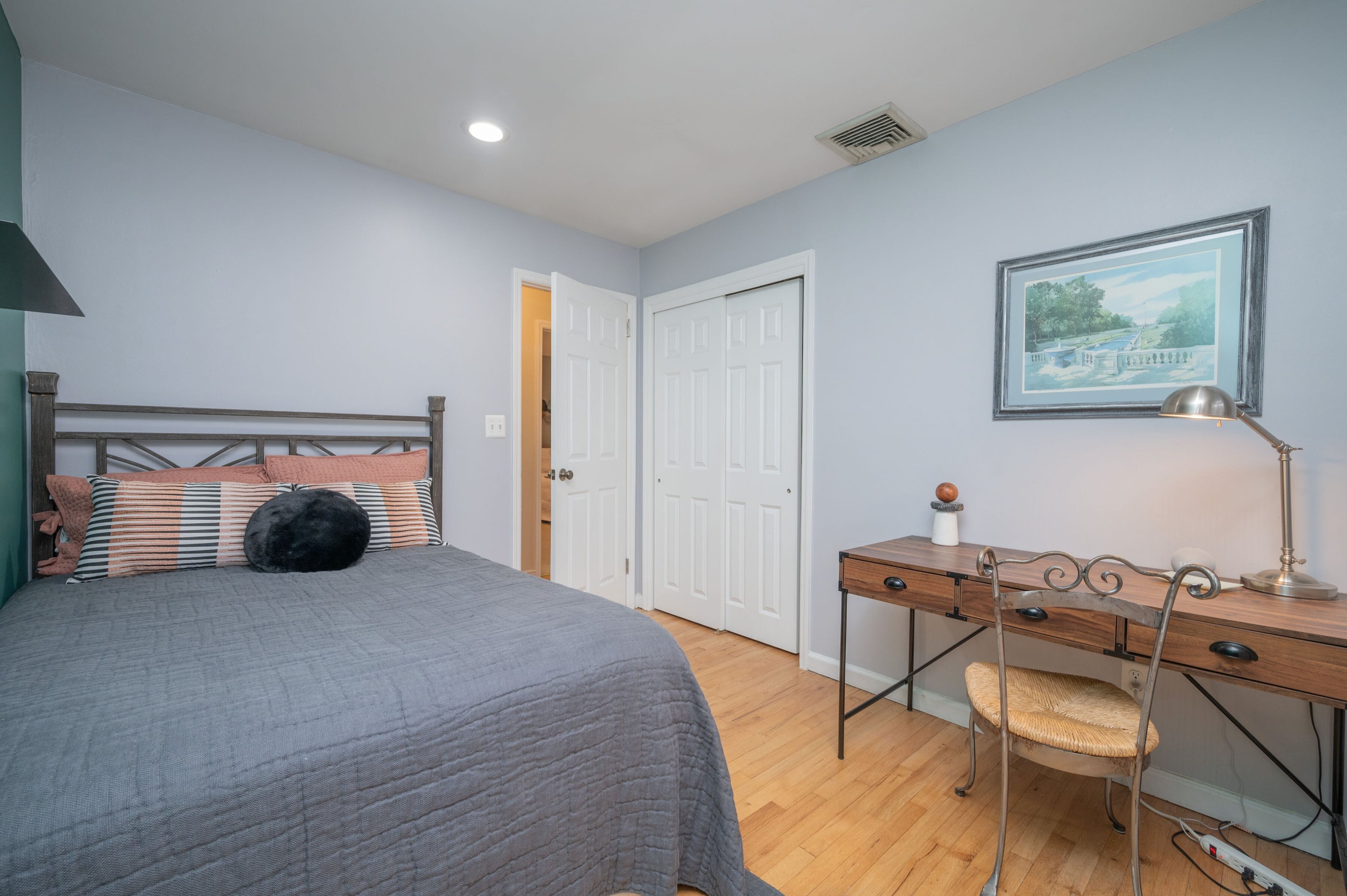 38 Ascot Way