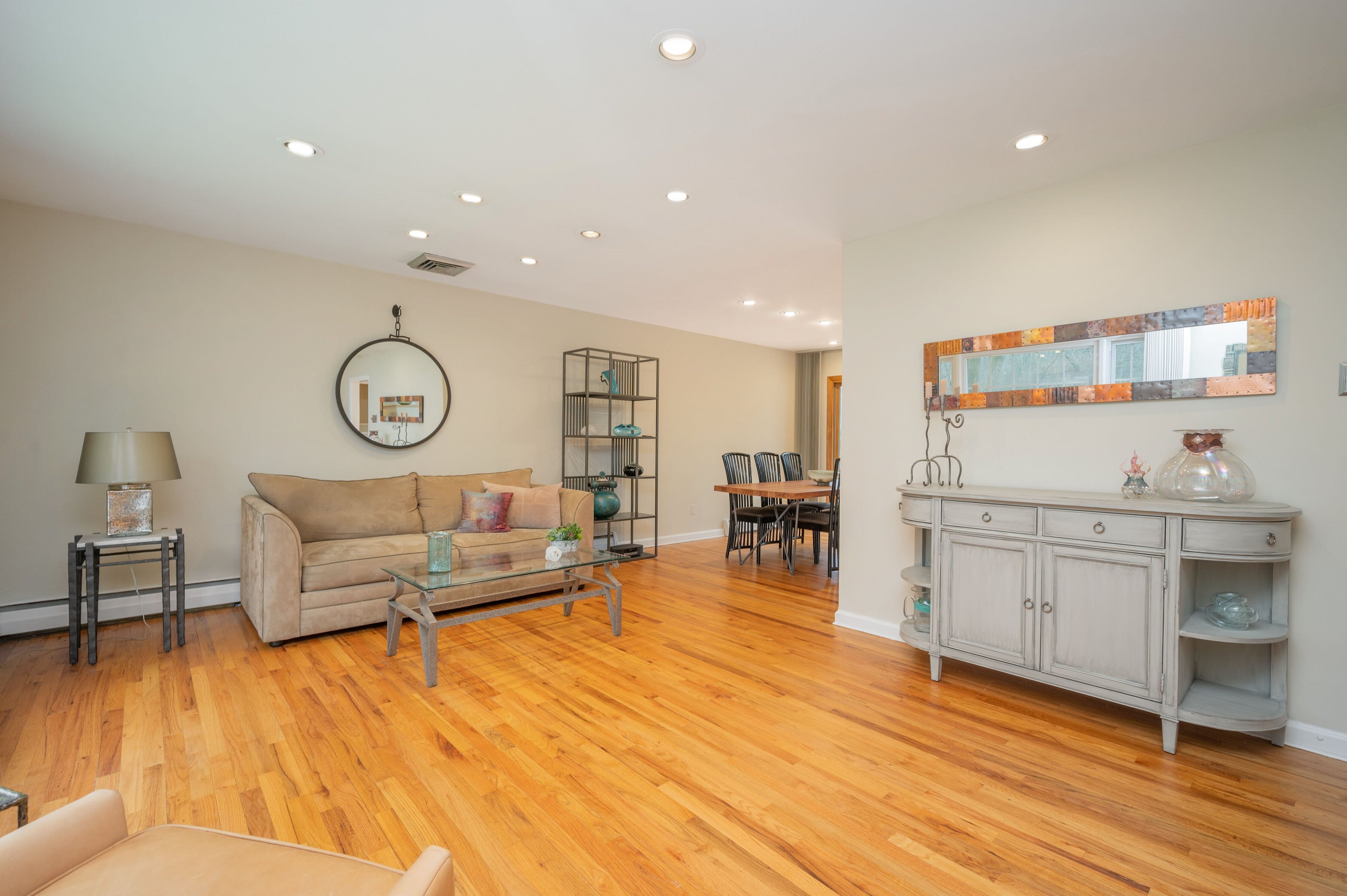 38 Ascot Way