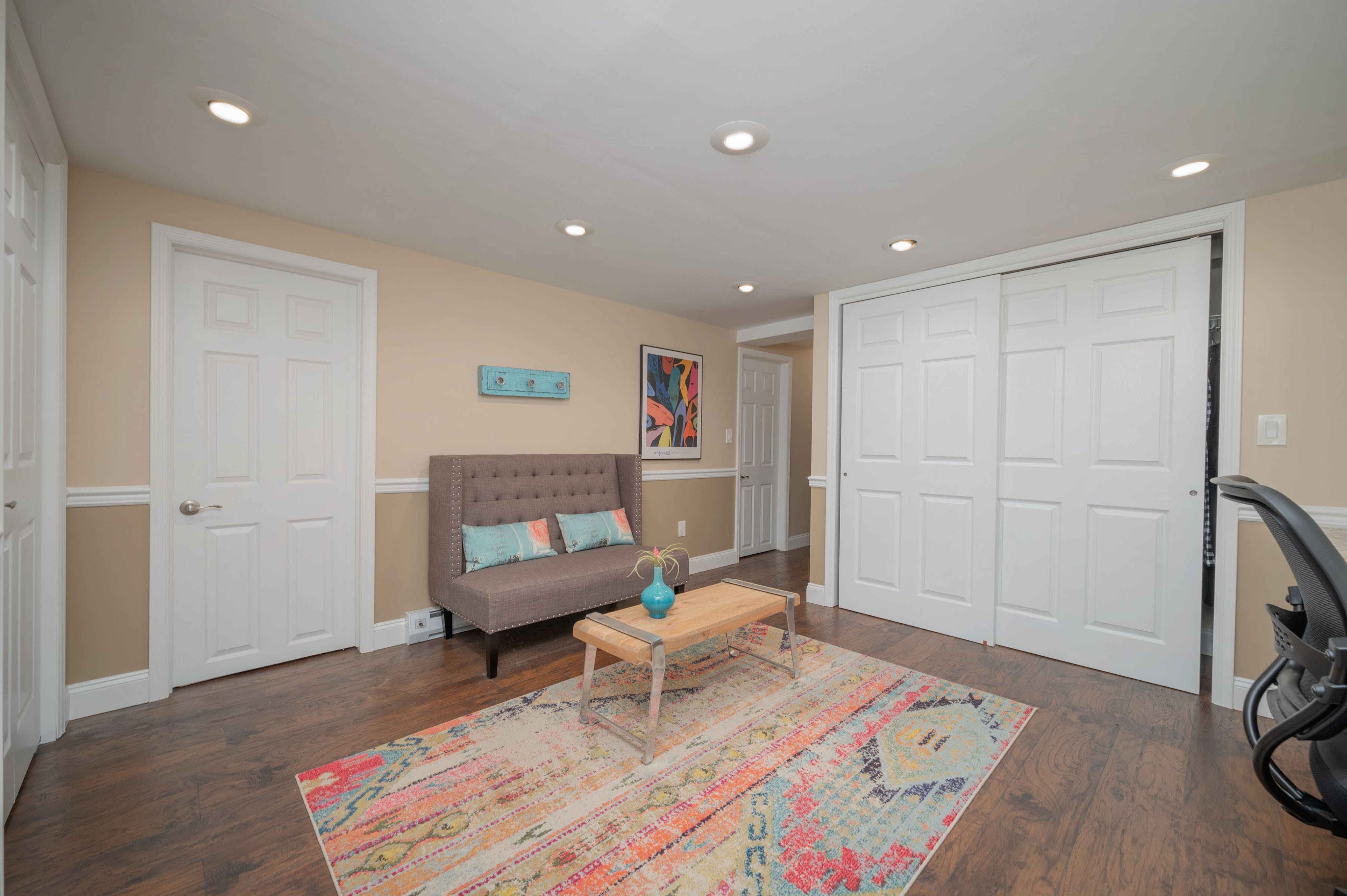 38 Ascot Way