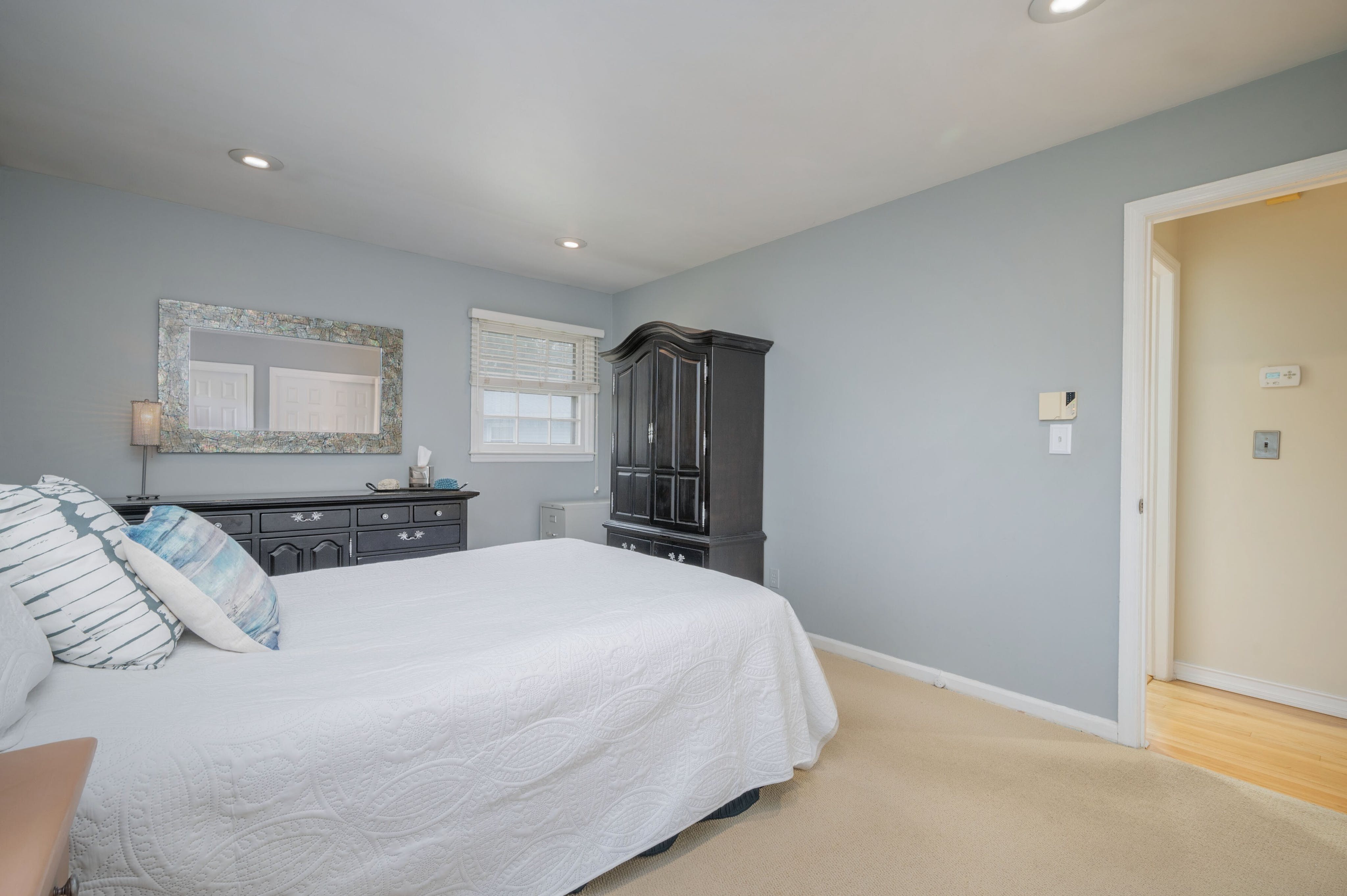 38 Ascot Way