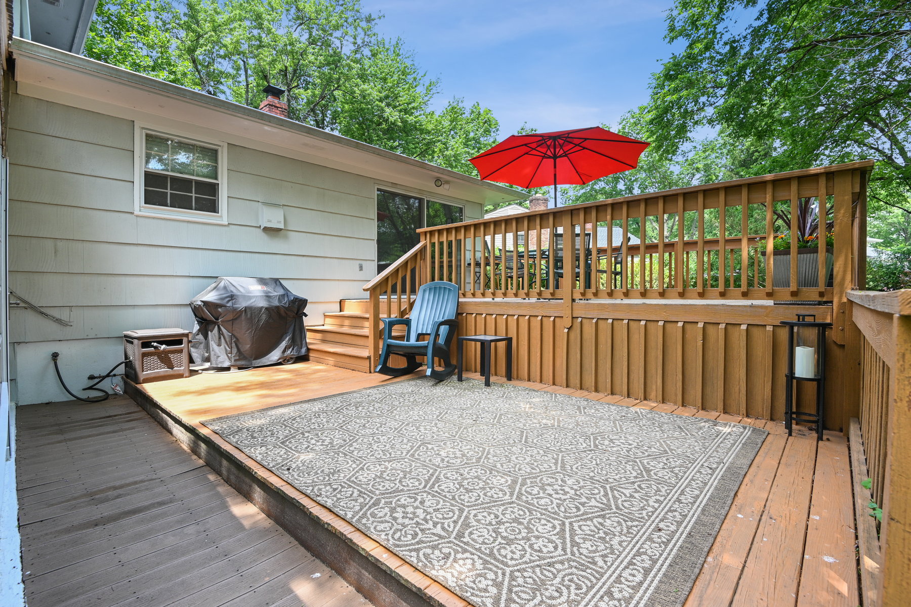 38 Ascot Way