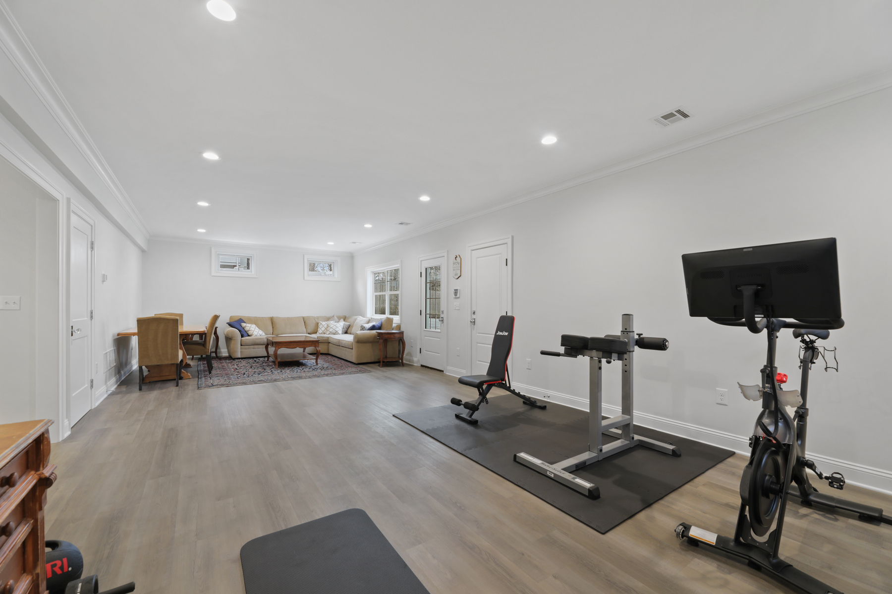 42 Shadyside Avenue