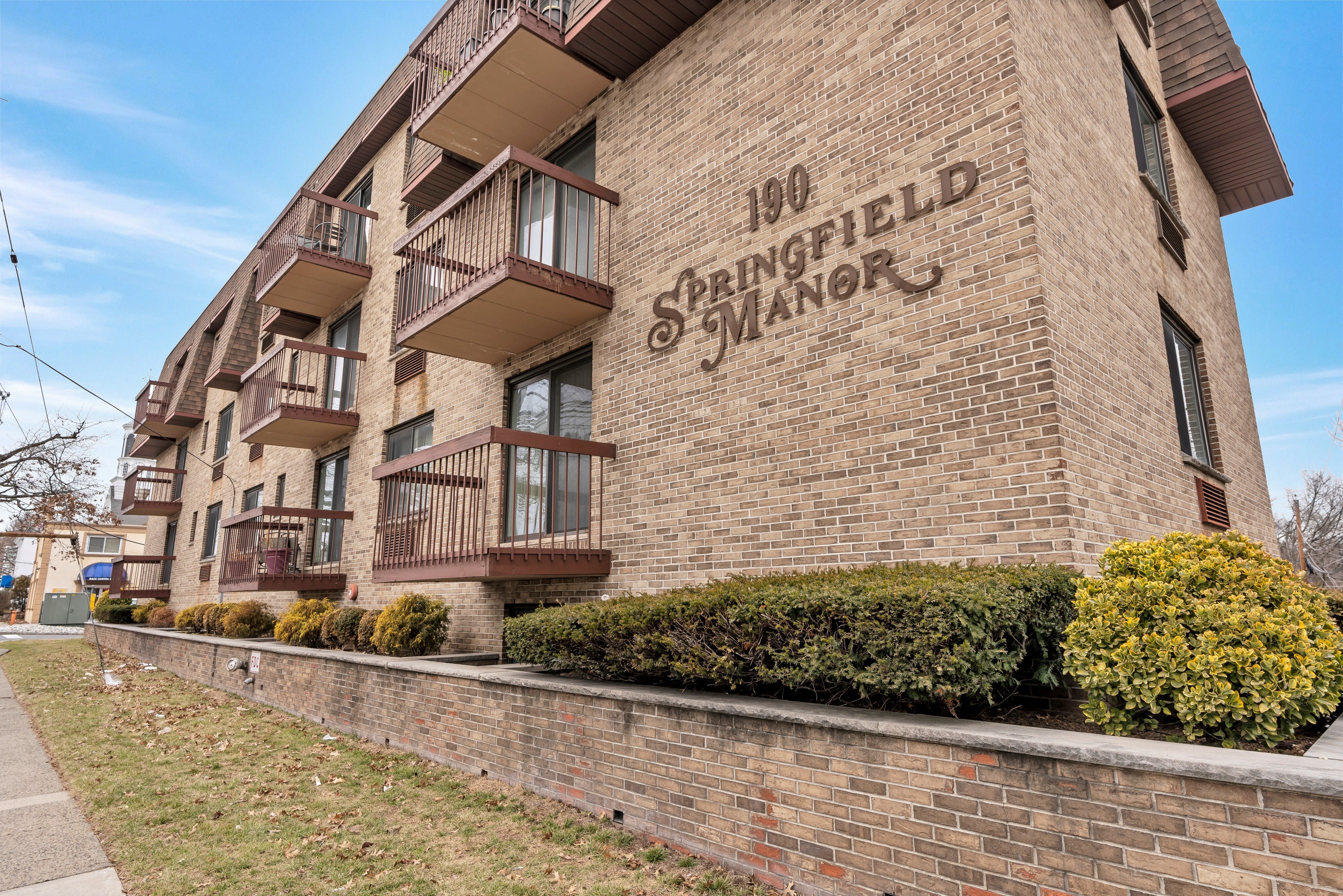 190 Morris Avenue, #2I