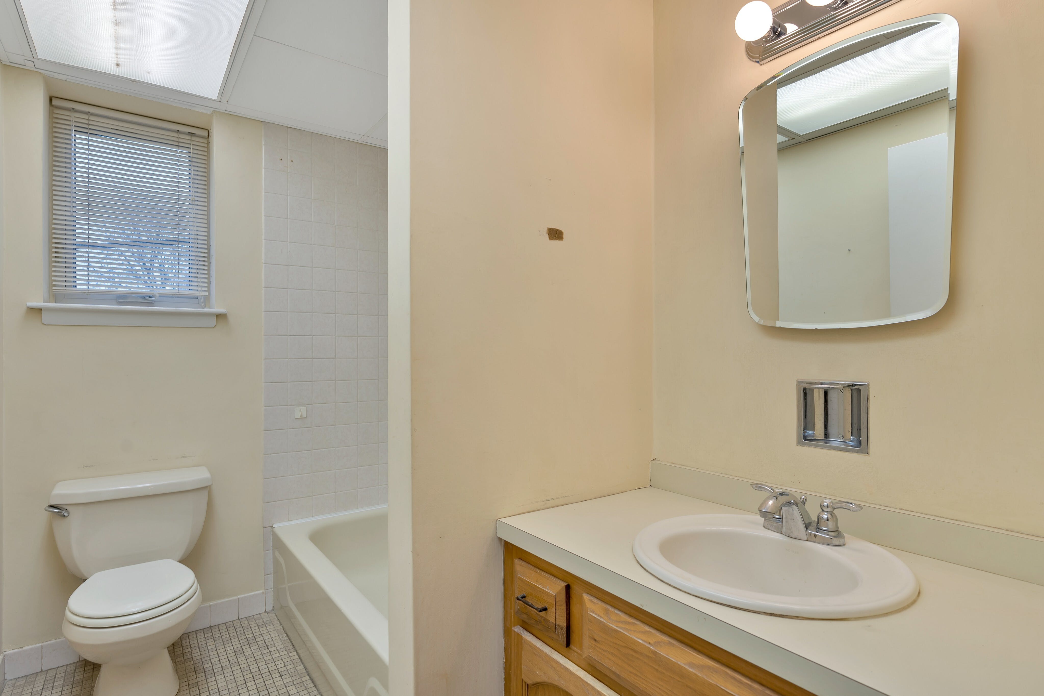 190 Morris Avenue, #2I