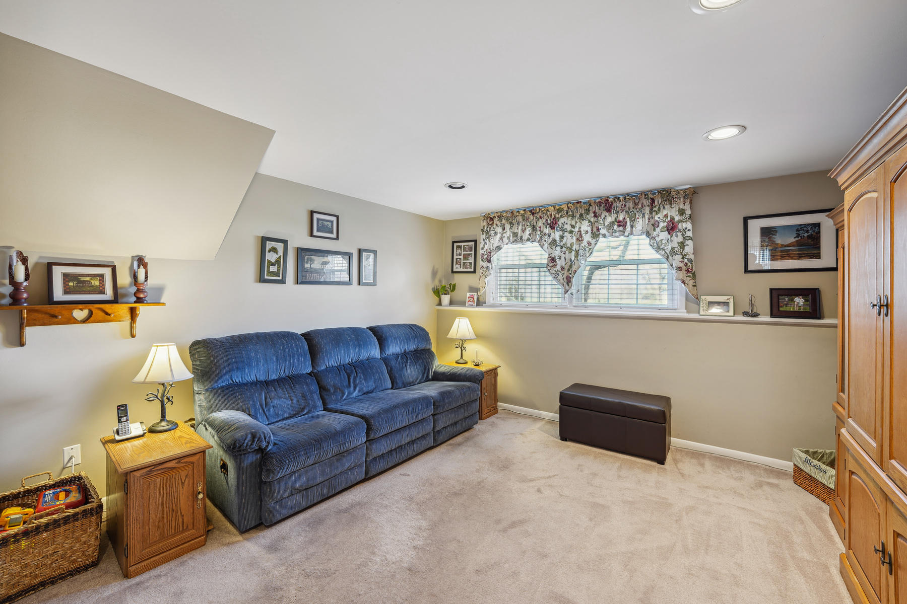 23 Maxine Drive