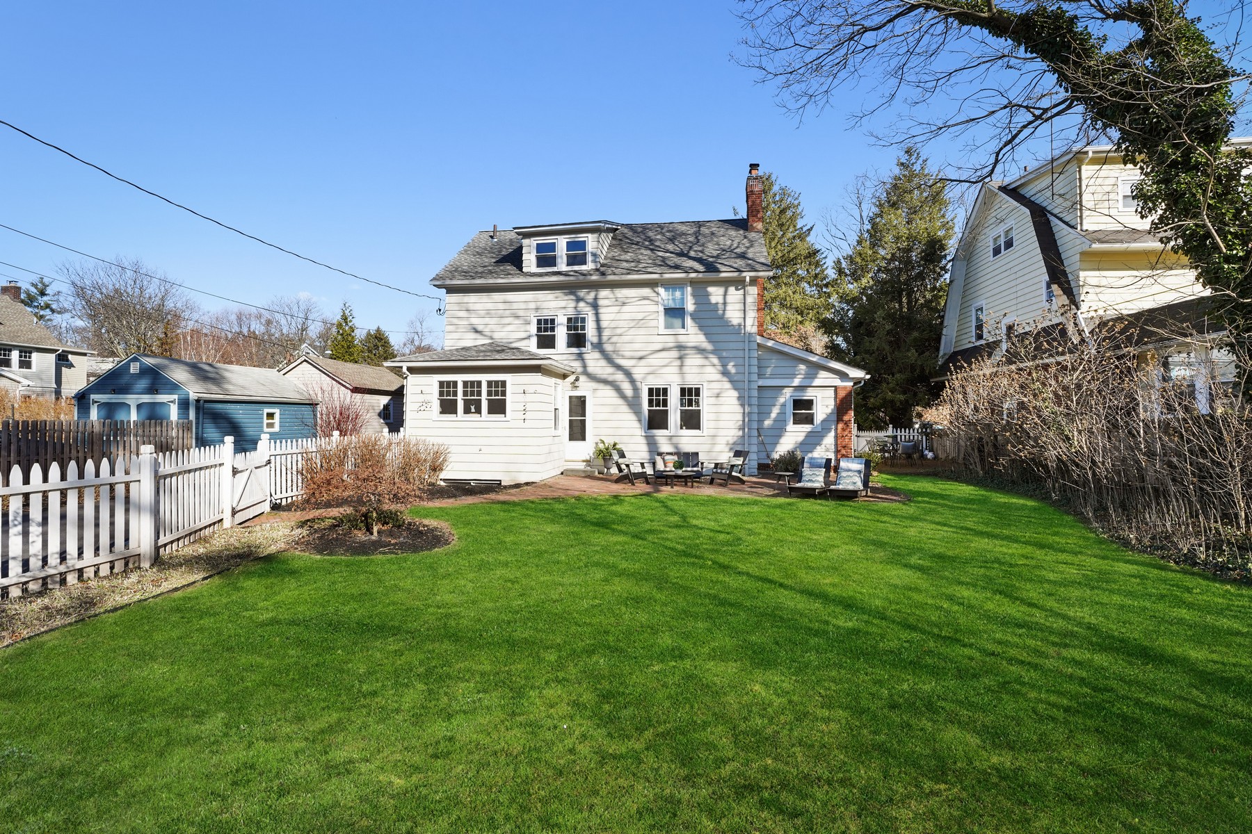 5 Euclid Place 