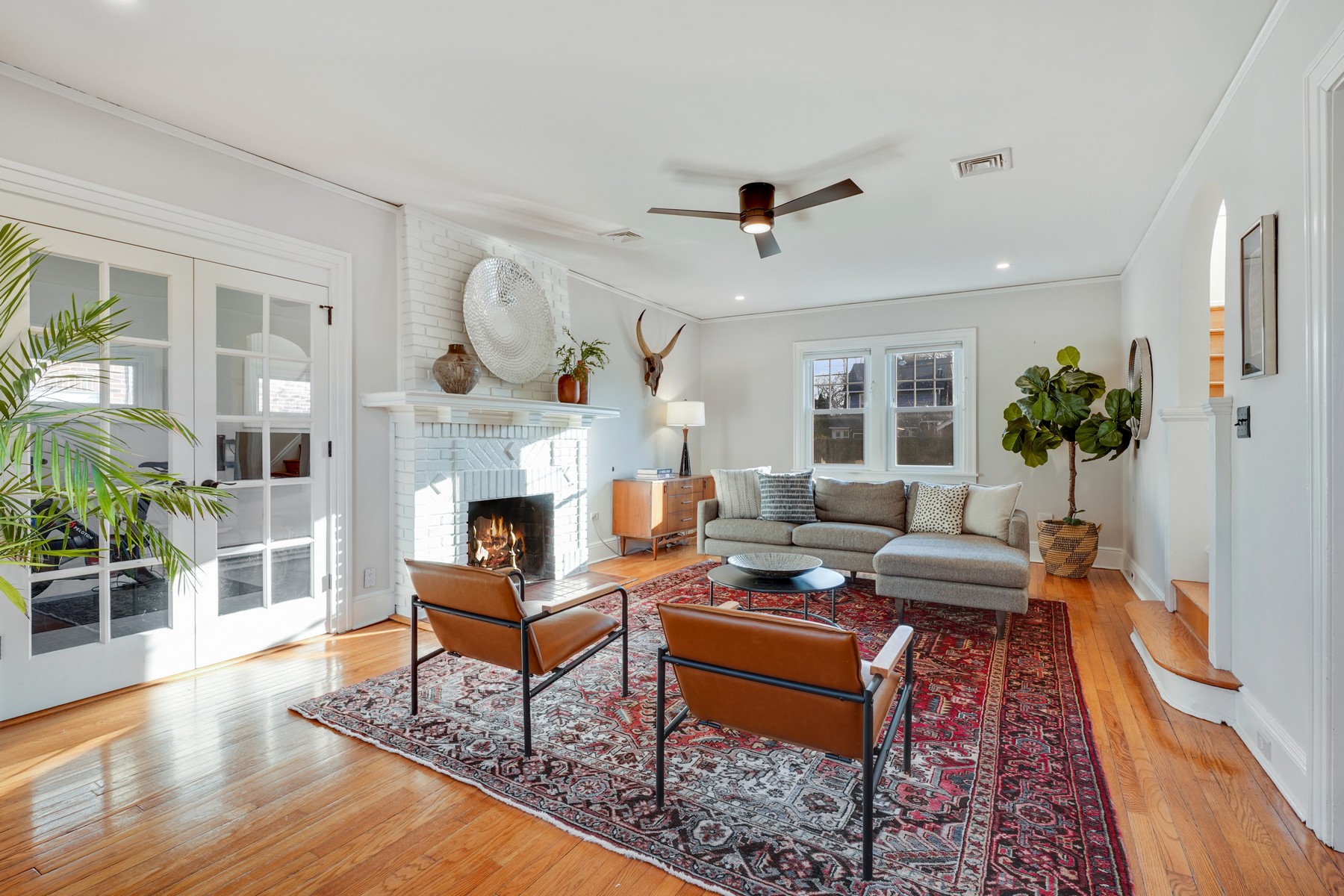 5 Euclid Place 