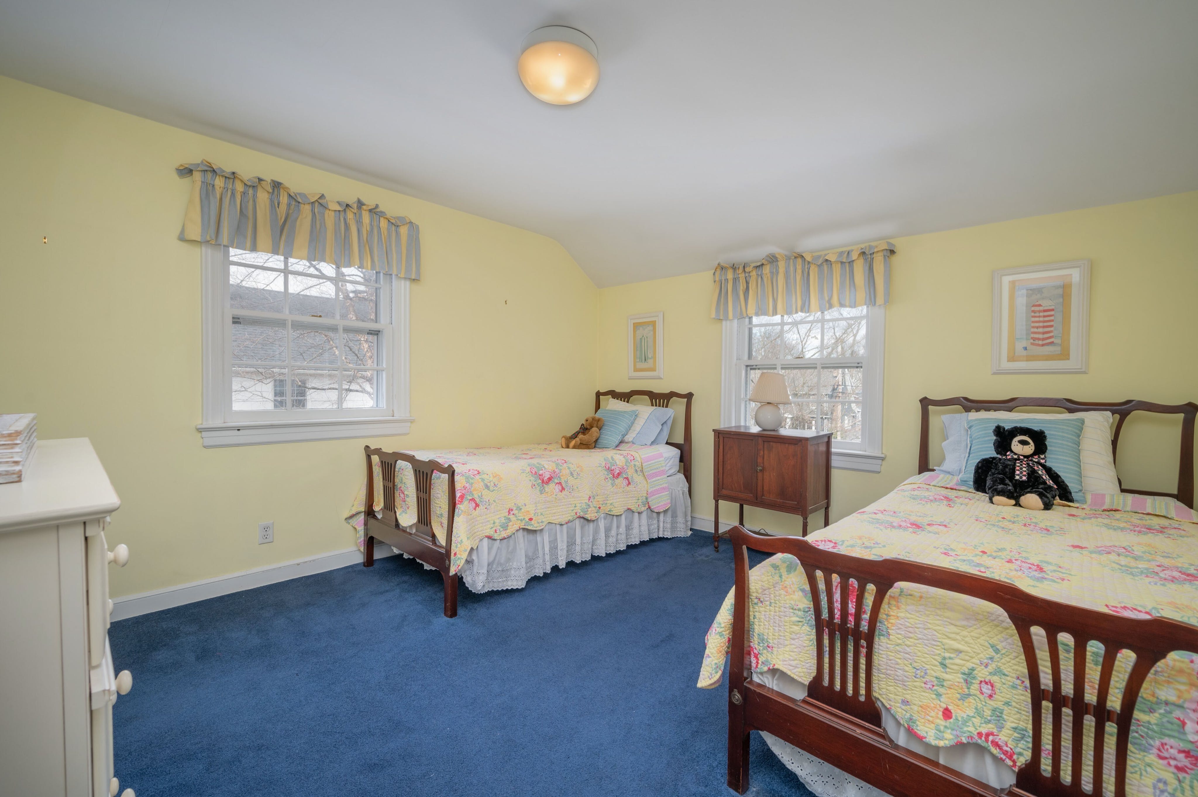 154 Kent Place Boulevard