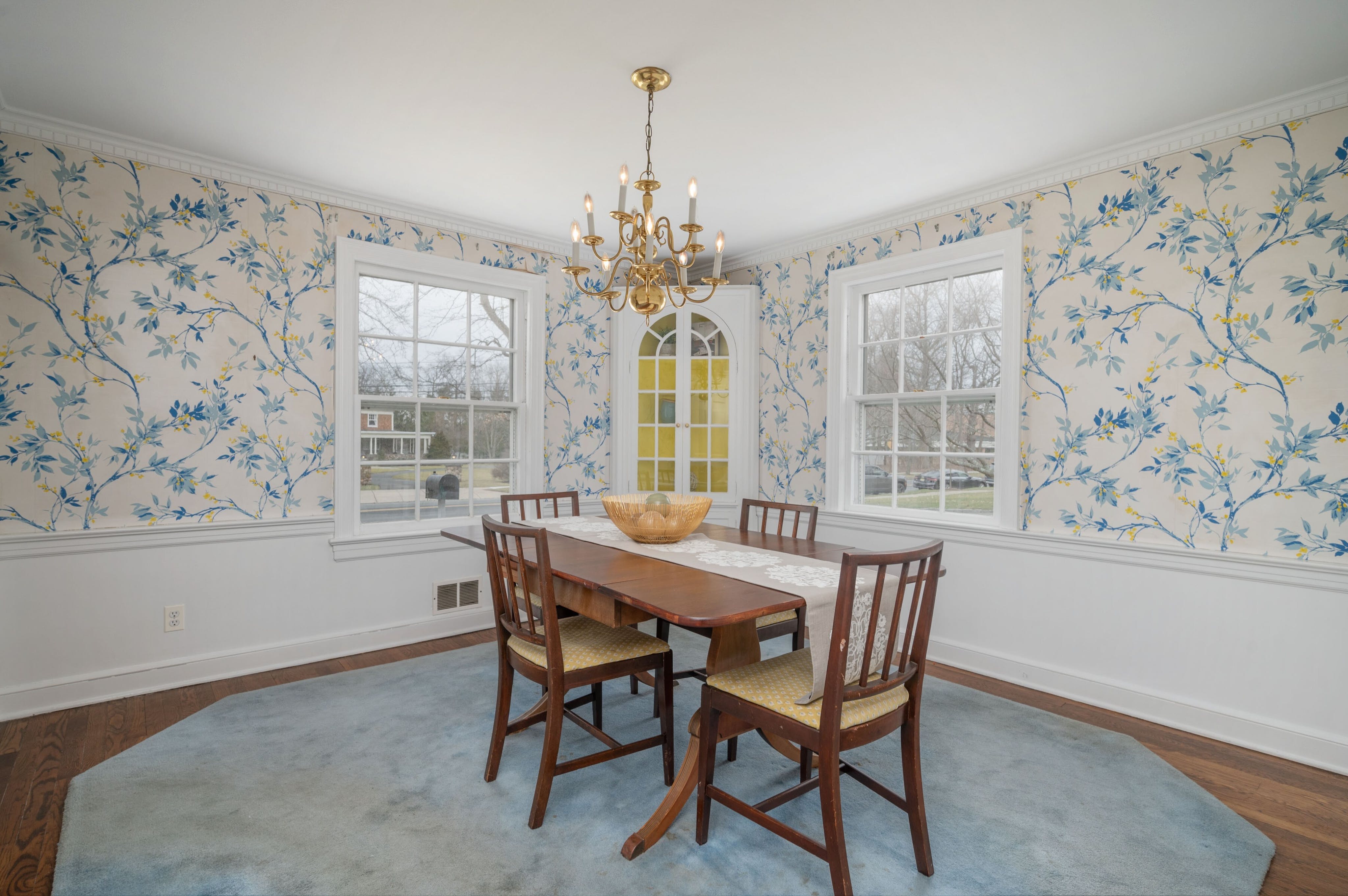 154 Kent Place Boulevard