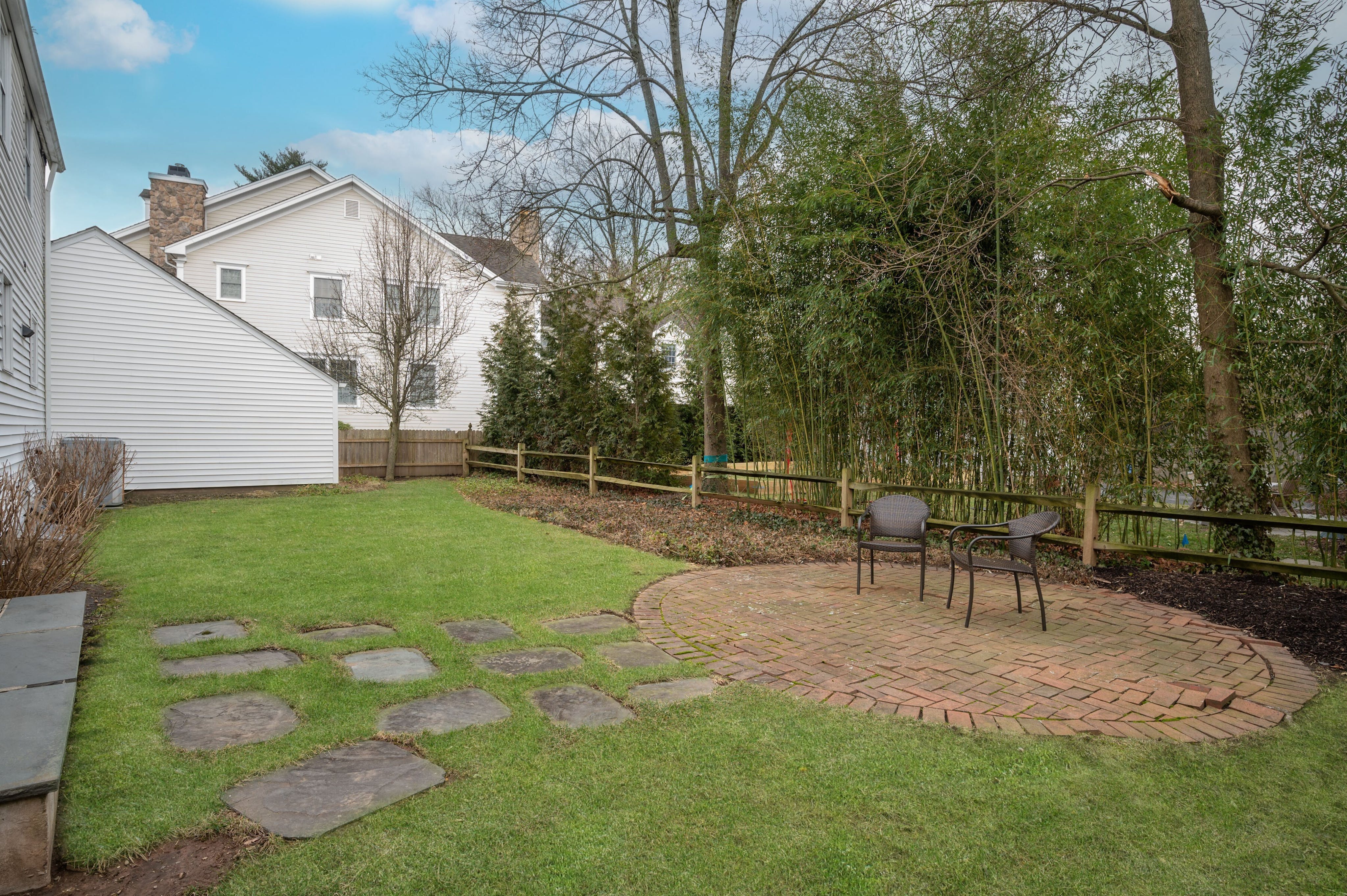 154 Kent Place Boulevard