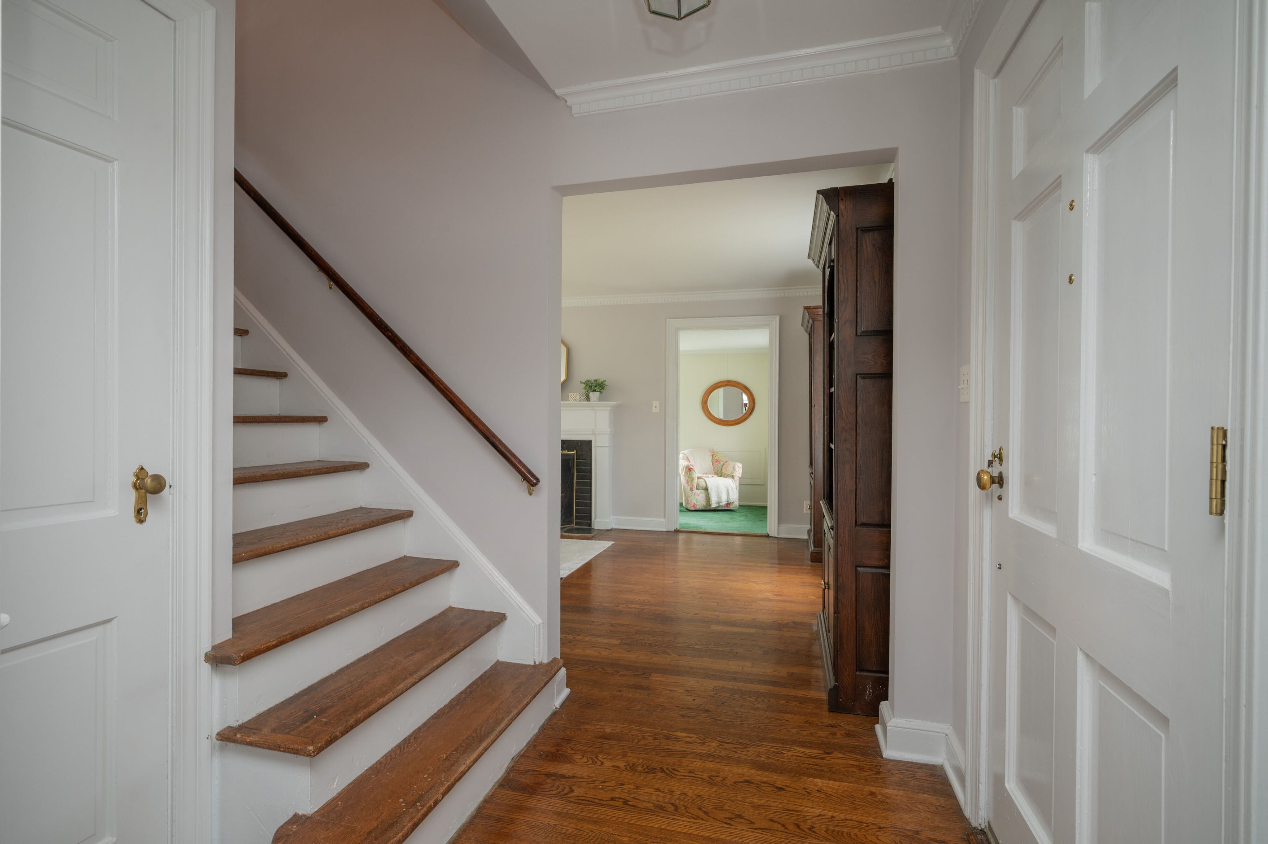 154 Kent Place Boulevard