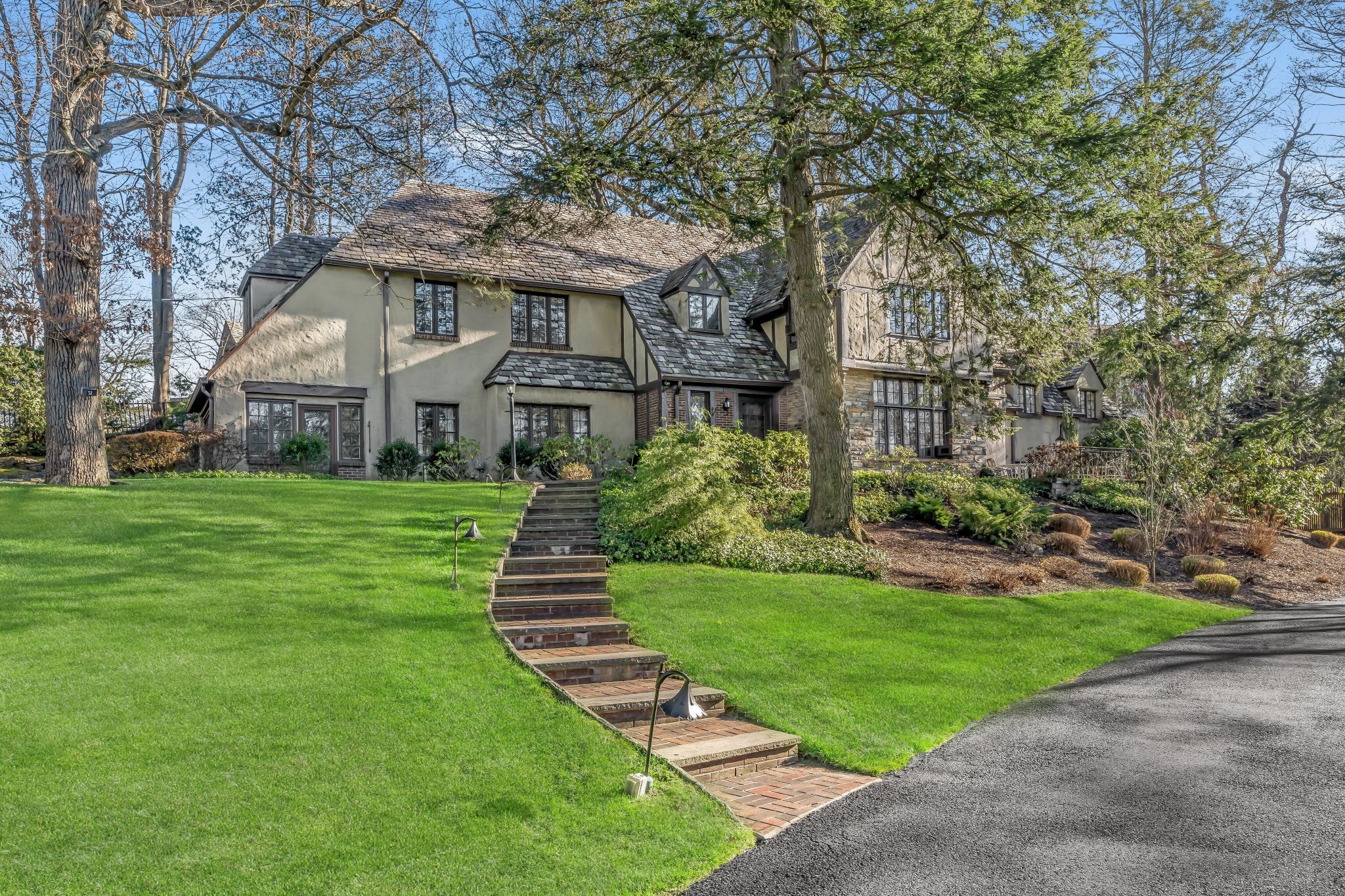 32 Windermere Terrace 