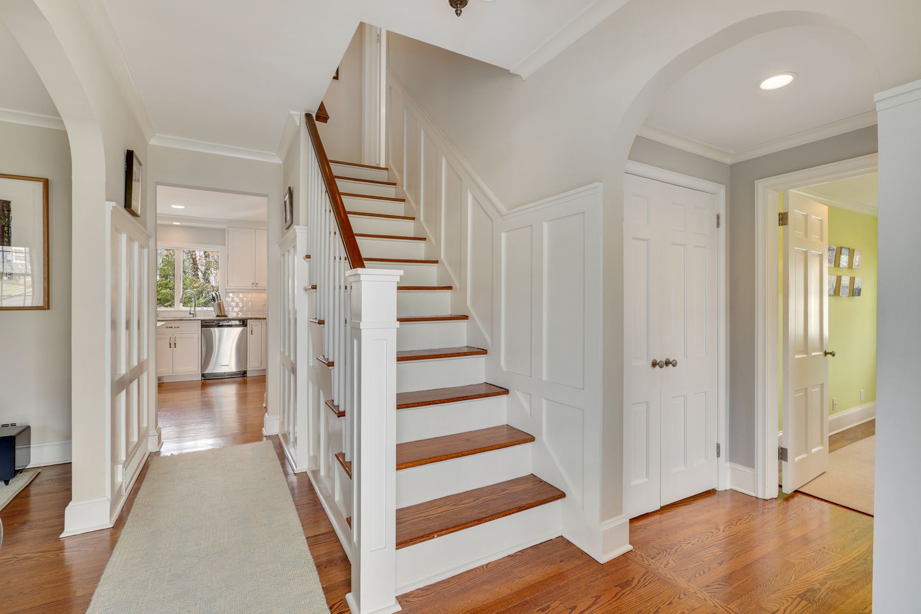 16 Hickory Road