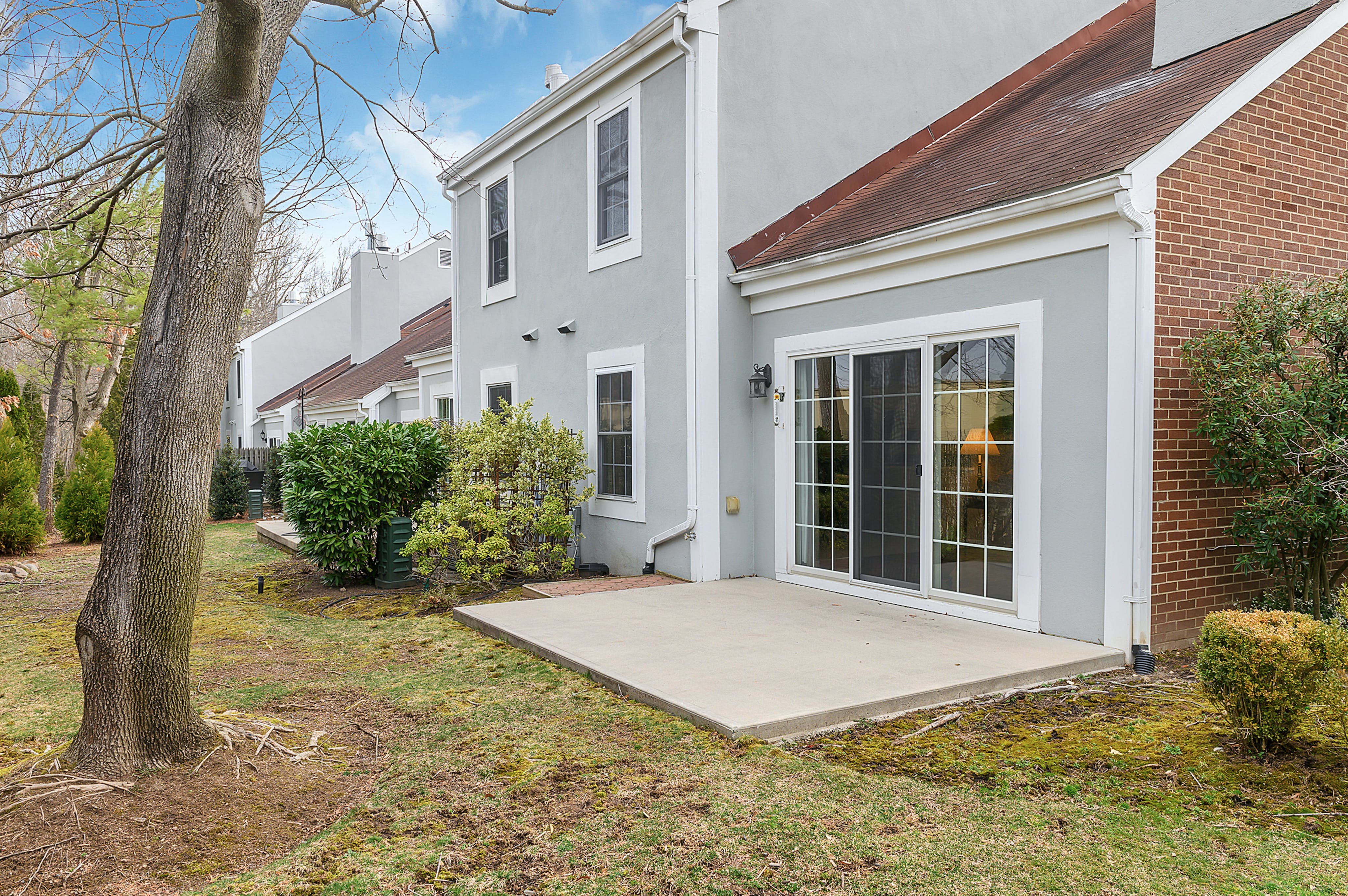 318 Main Street, #13 